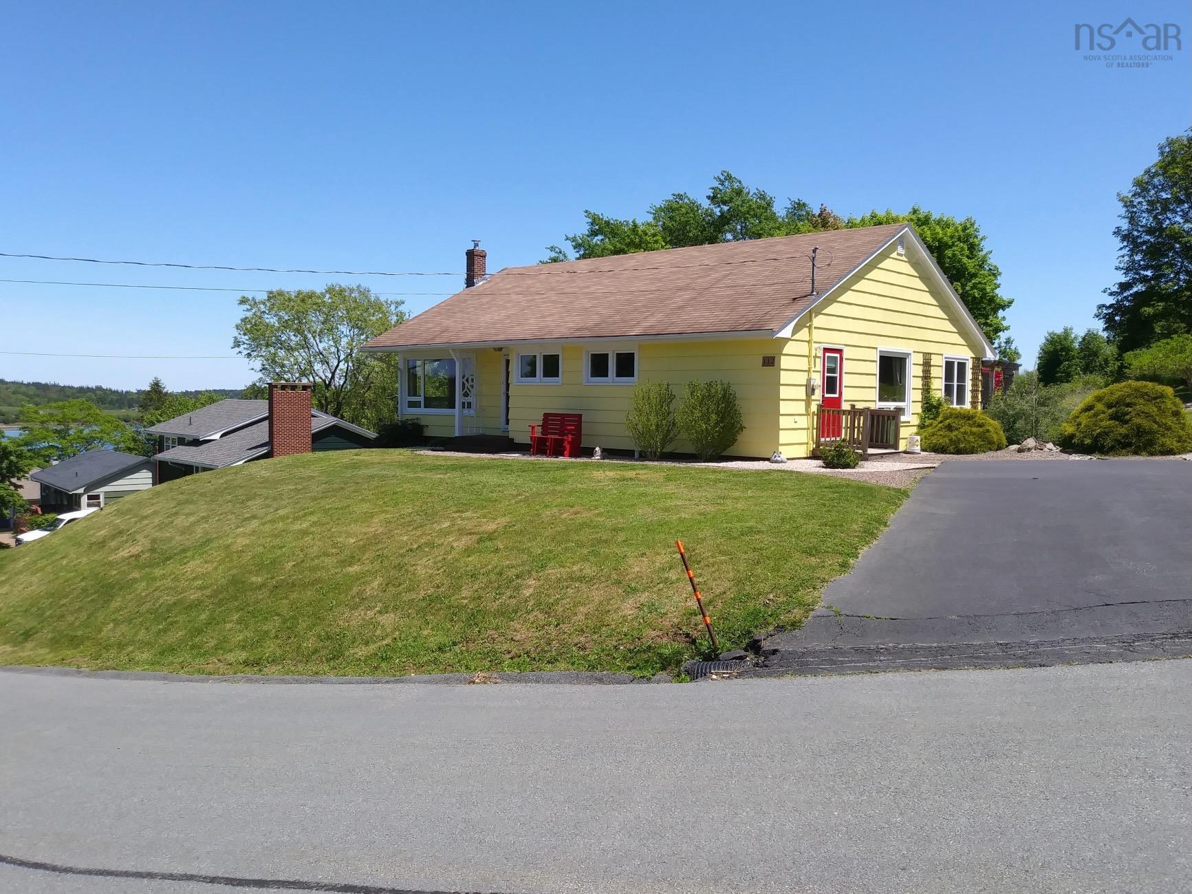 $765,000.00: 112 Hopson Street, Lunenburg