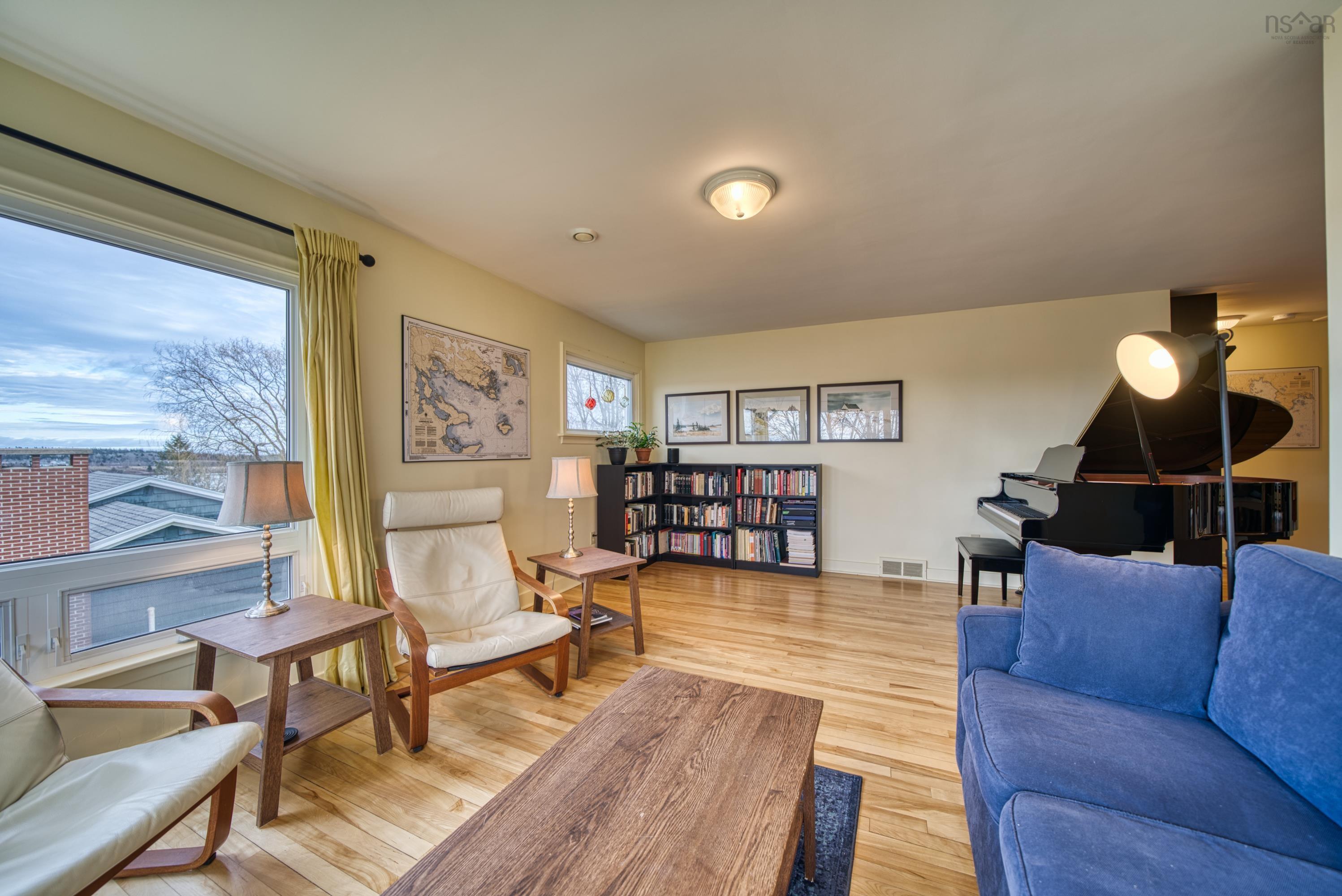 $765,000.00: 112 Hopson Street, Lunenburg