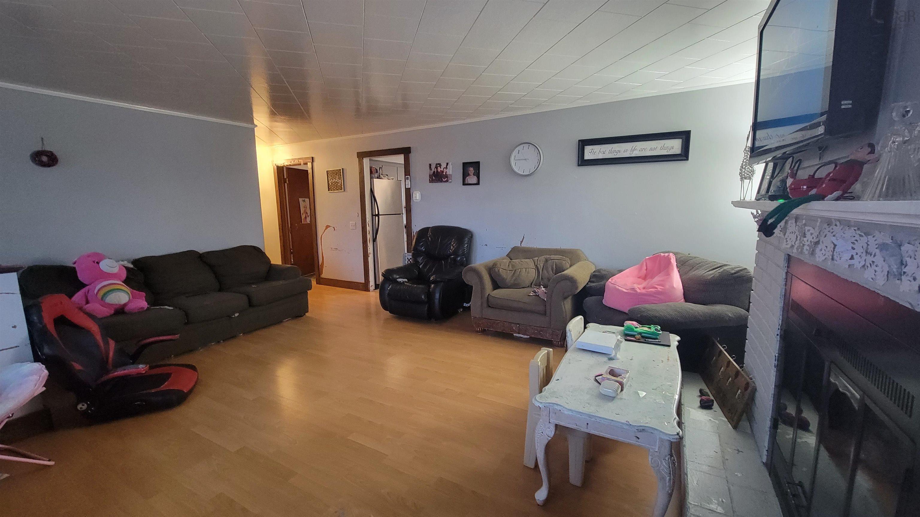 $249,900.00: 144 Chemin De L