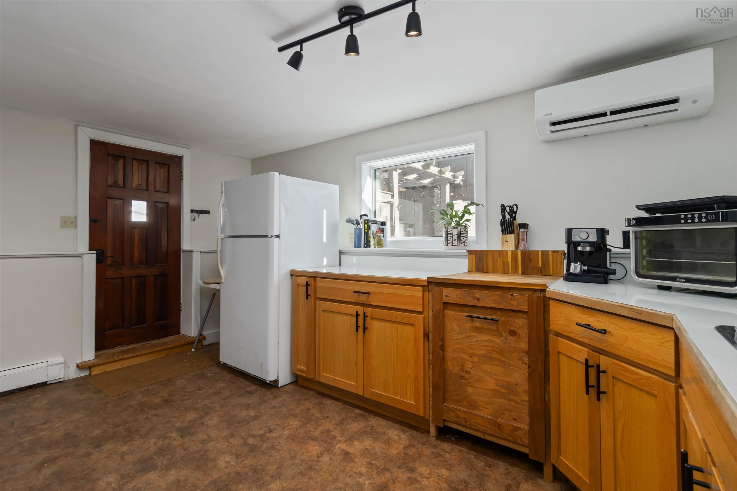 204 Conrad Road, Lawrencetown, NS (MLS 202600571)