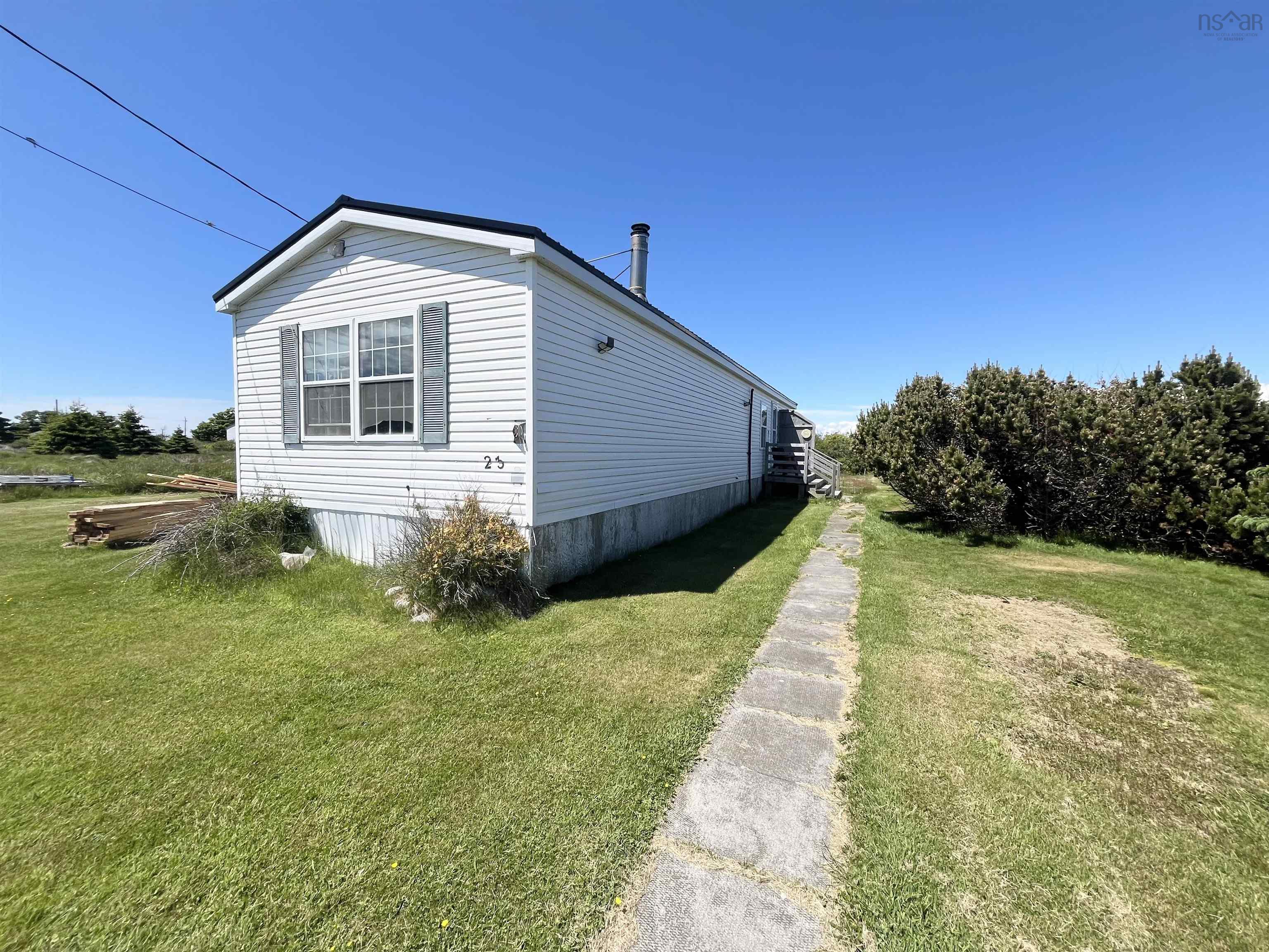 $160,000.00: 23 New Road, The Hawk
