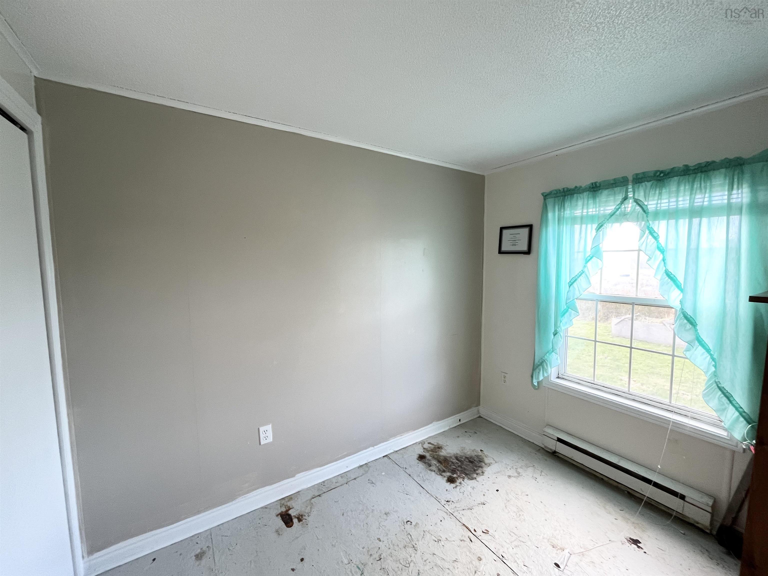 $160,000.00: 23 New Road, The Hawk