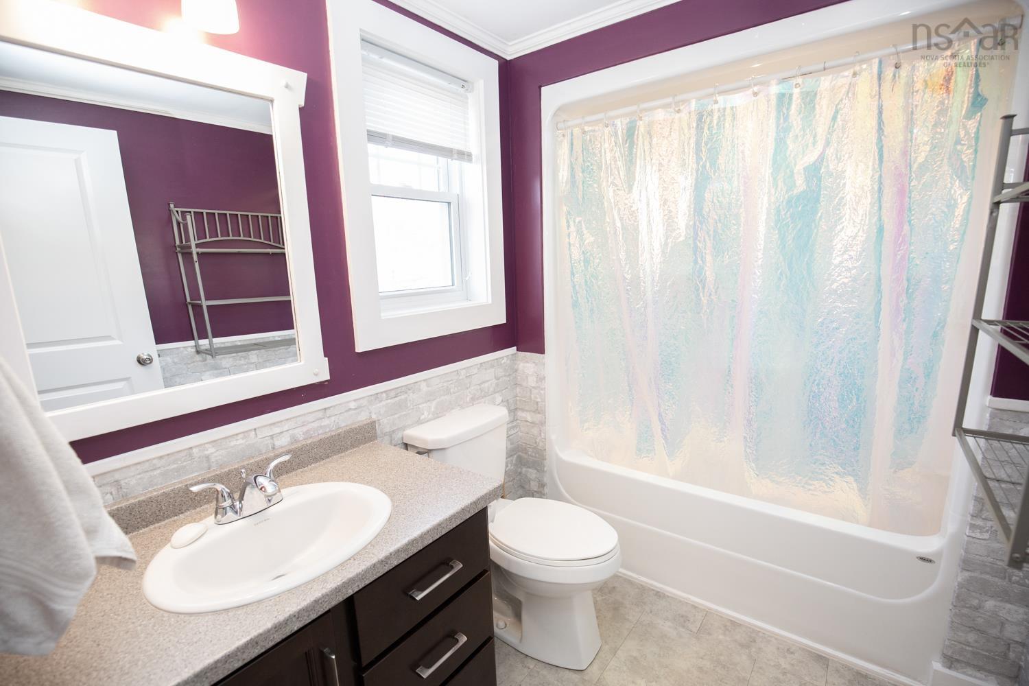 $259,000.00: 6869 HIGHWAY 2, Portapique