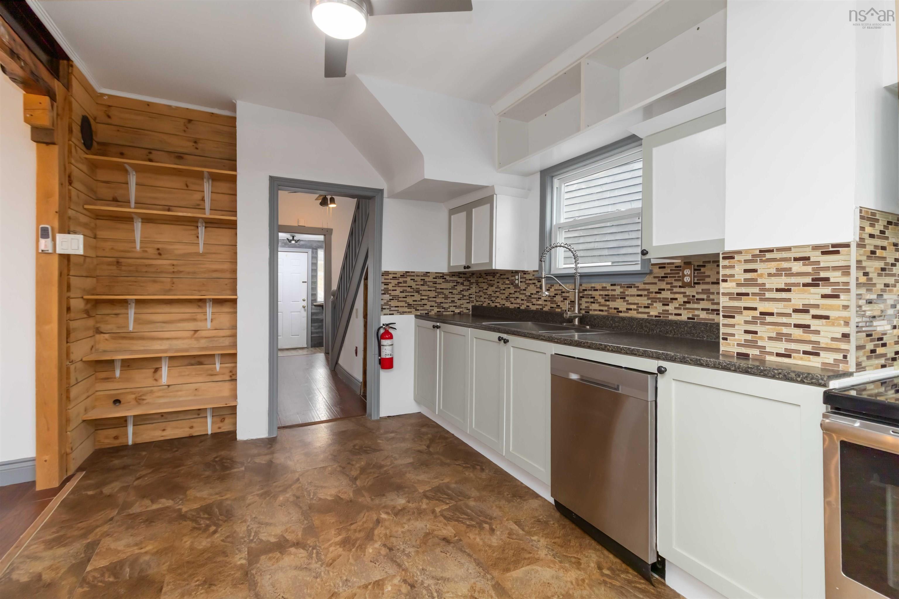 22 Rodney Road, Dartmouth, NS (MLS 202600701)