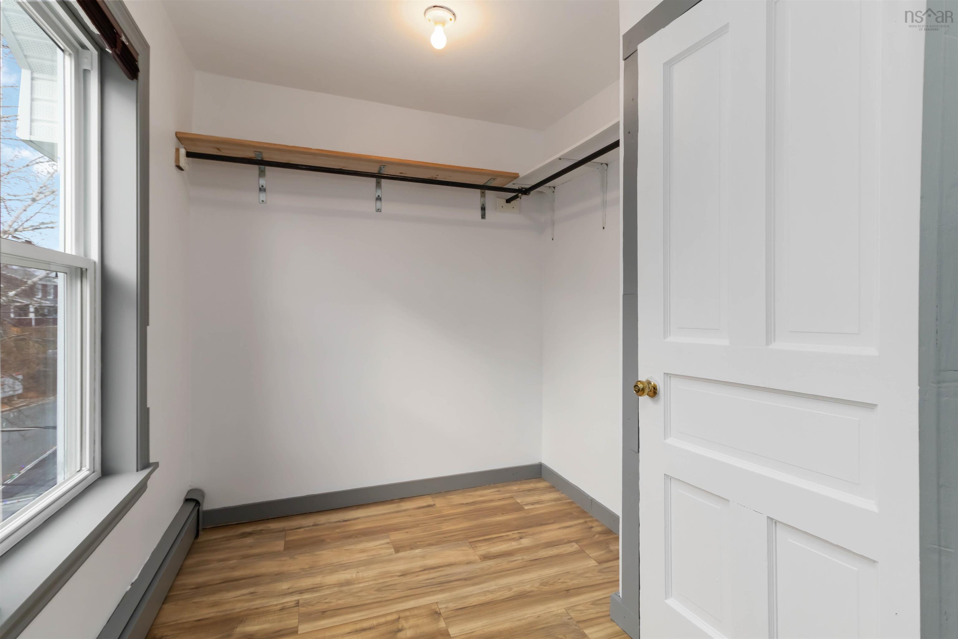 22 Rodney Road, Dartmouth, NS (MLS 202600701)