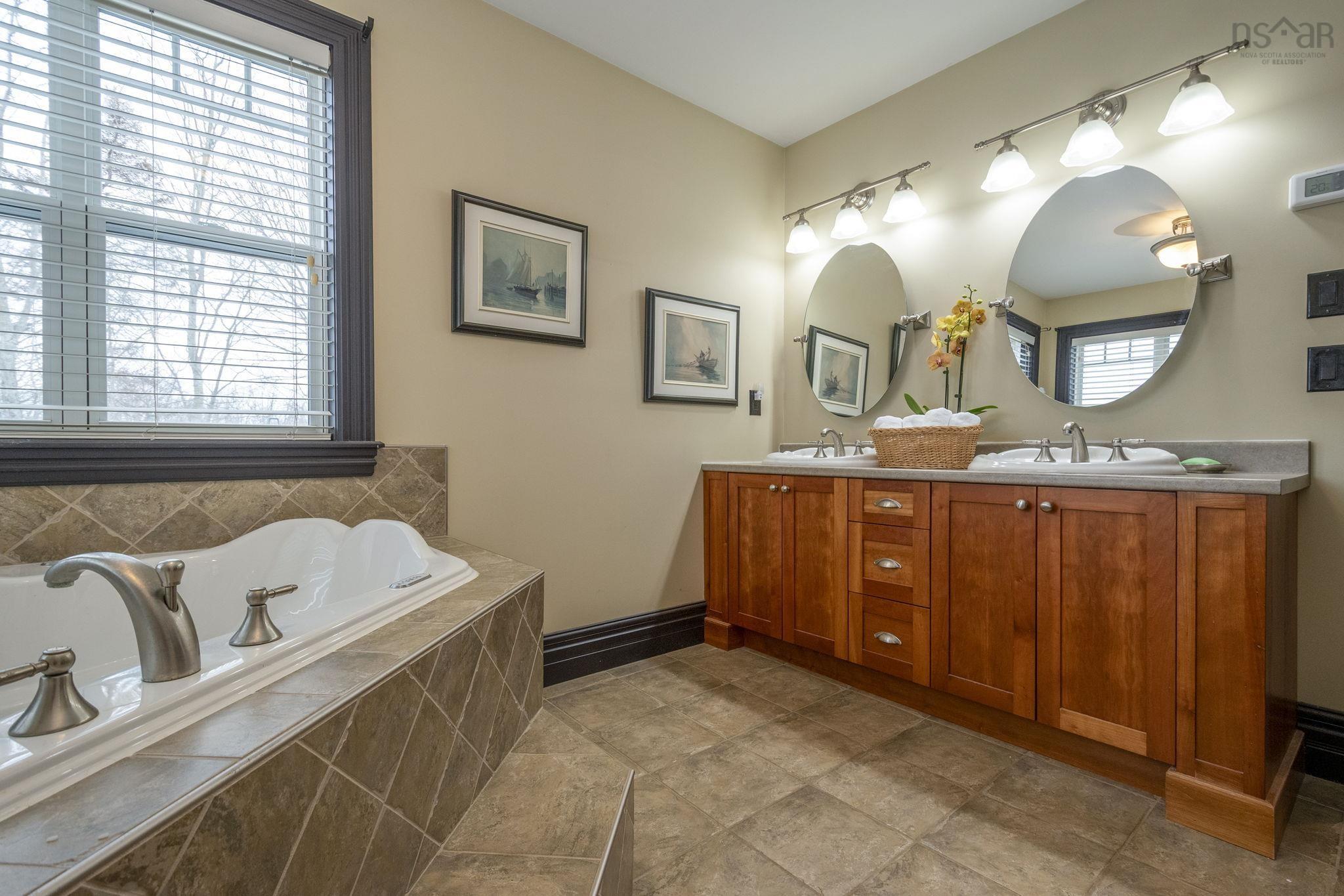 $749,900.00: 38 Dalhousie Avenue, Kentville