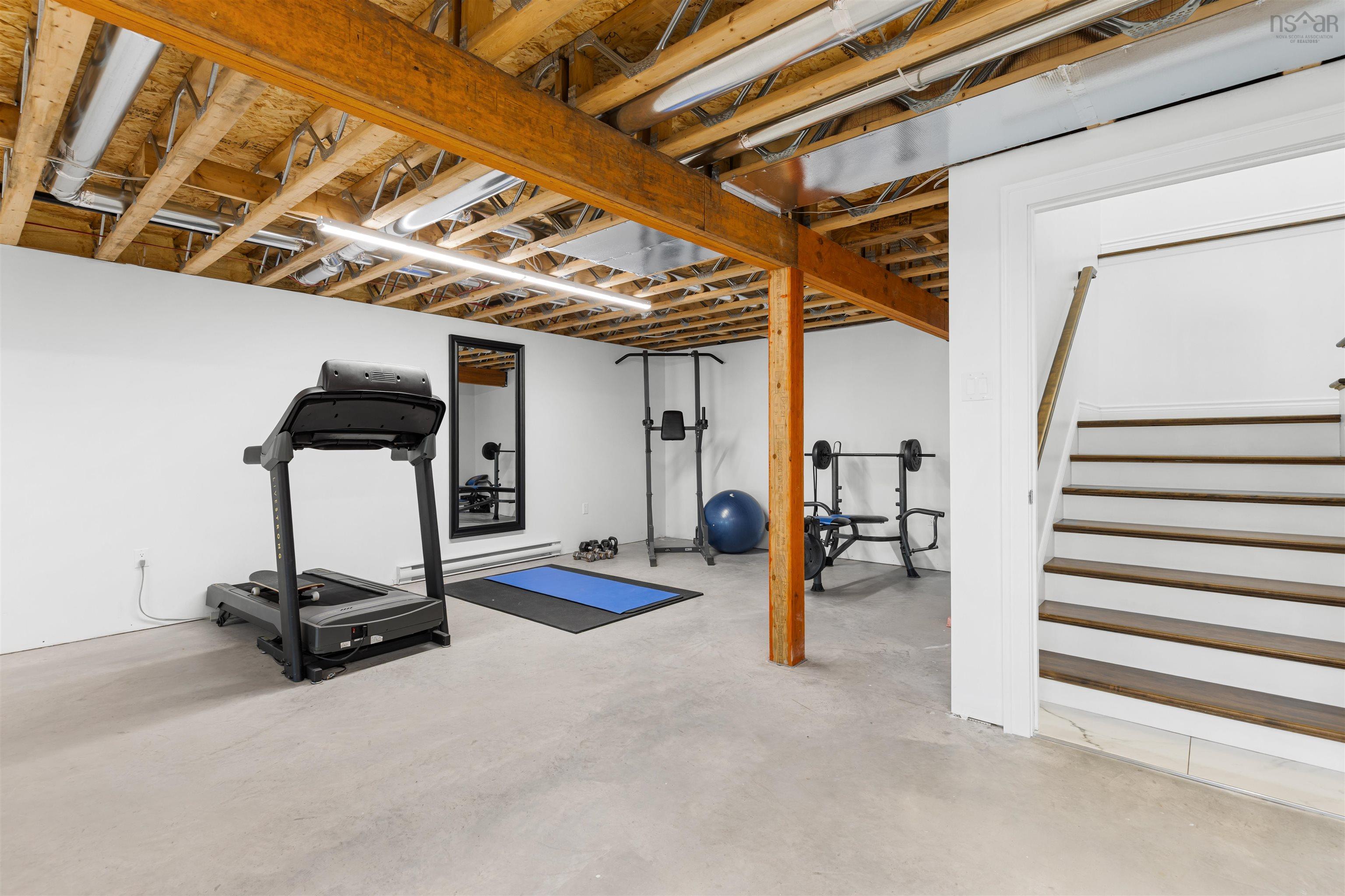 $1,680,000.00: 3224 203 Highway, Middle Ohio