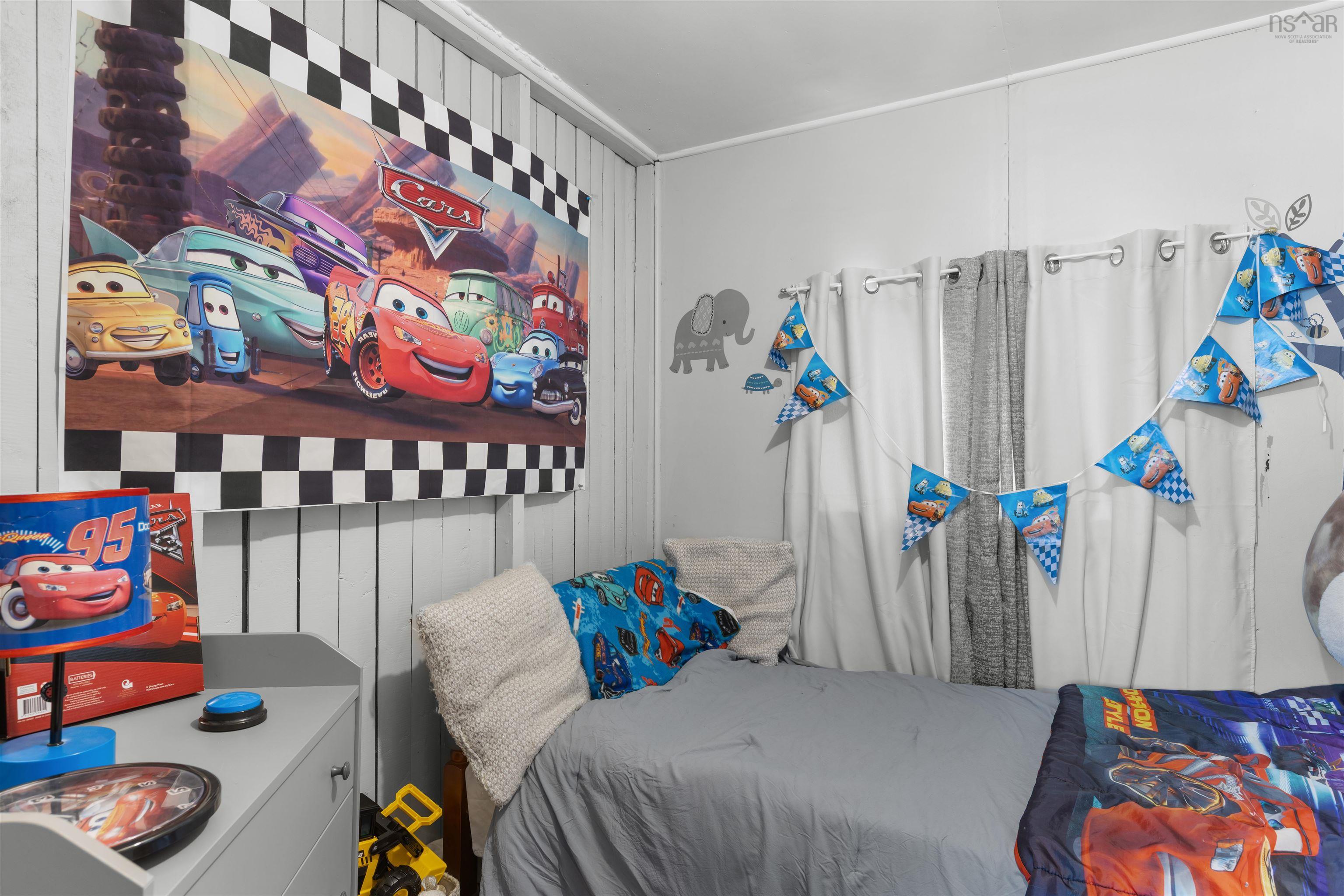 $1,680,000.00: 3224 203 Highway, Middle Ohio