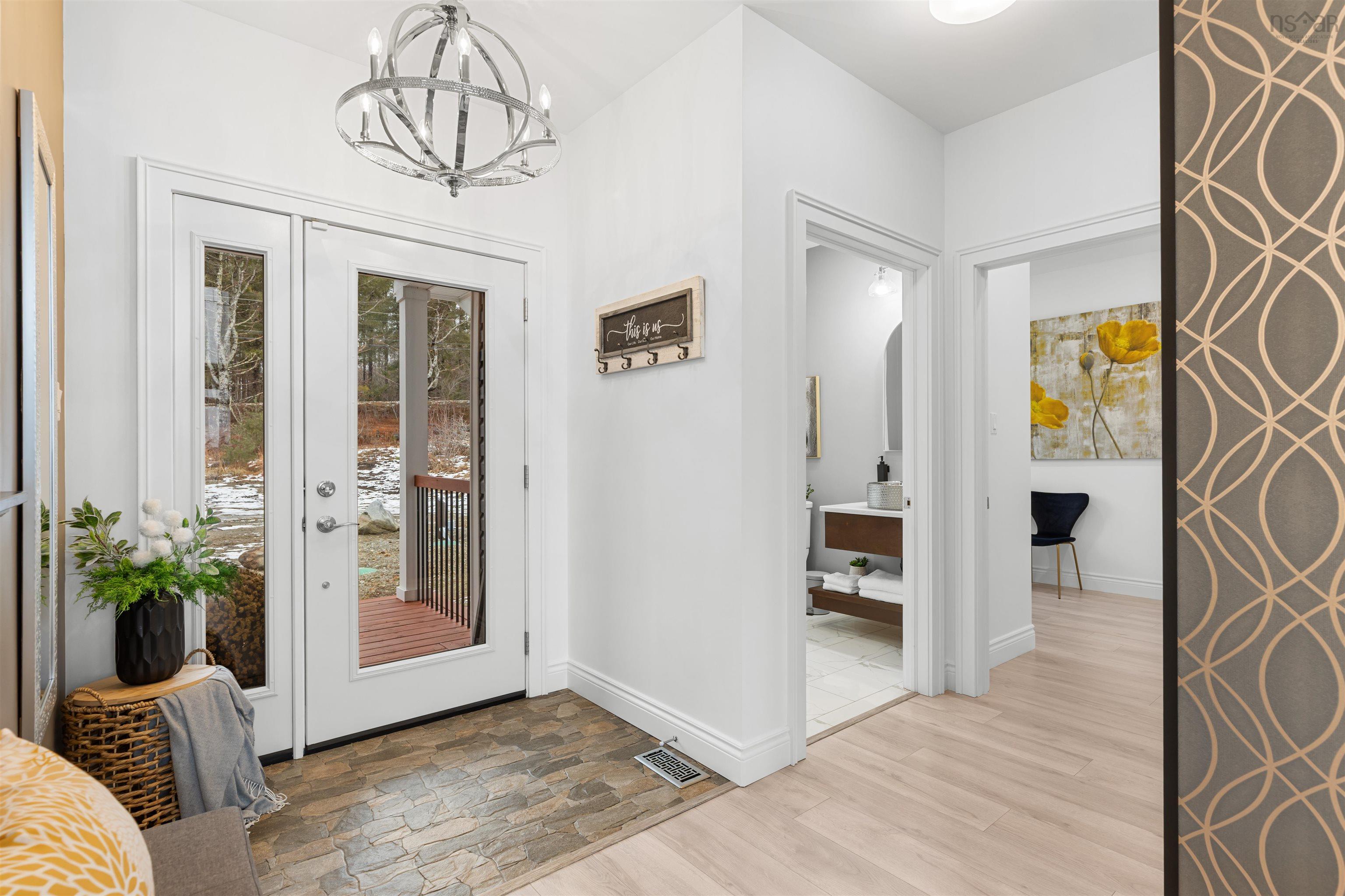 $1,680,000.00: 3224 203 Highway, Middle Ohio