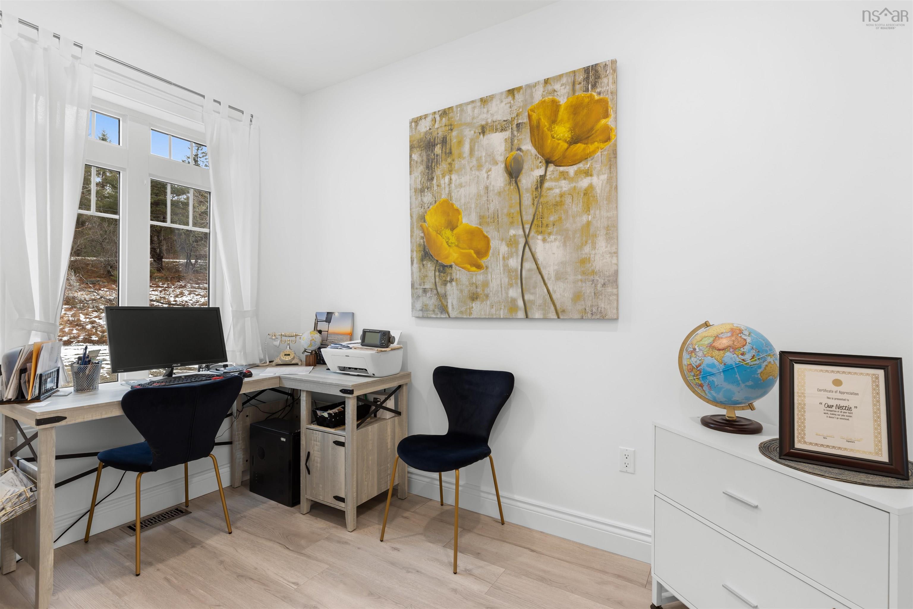 $1,680,000.00: 3224 203 Highway, Middle Ohio