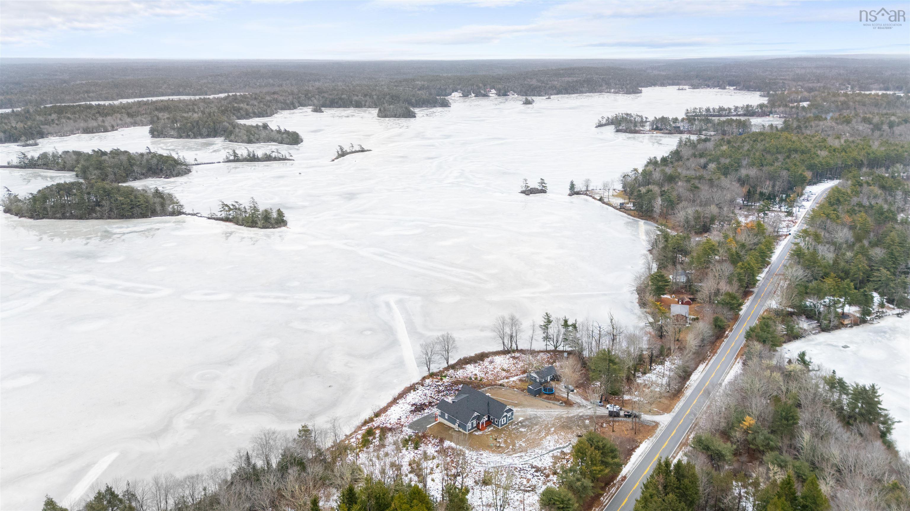 $1,680,000.00: 3224 203 Highway, Middle Ohio