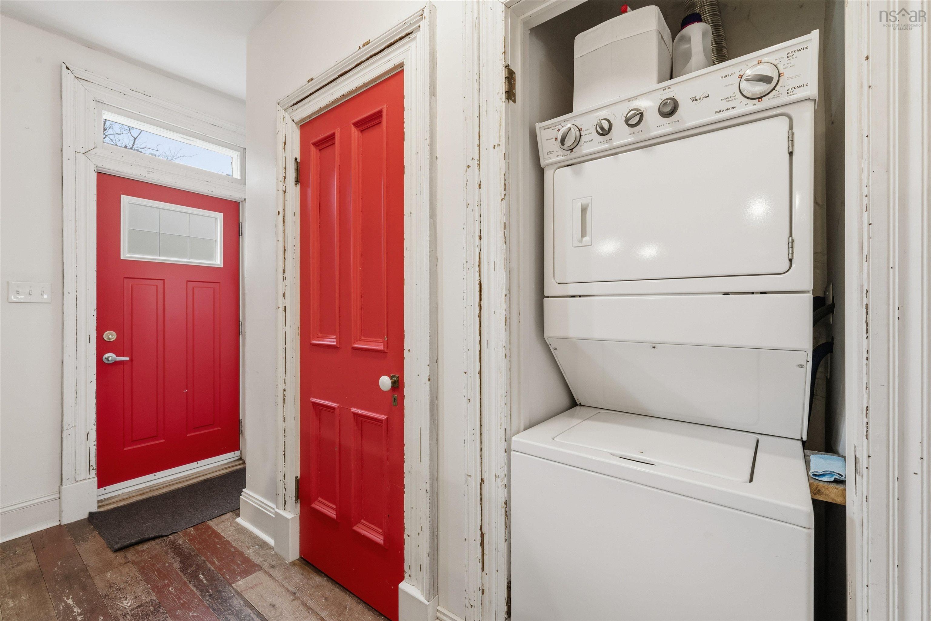 $725,000.00: 2464 Creighton Street, Halifax