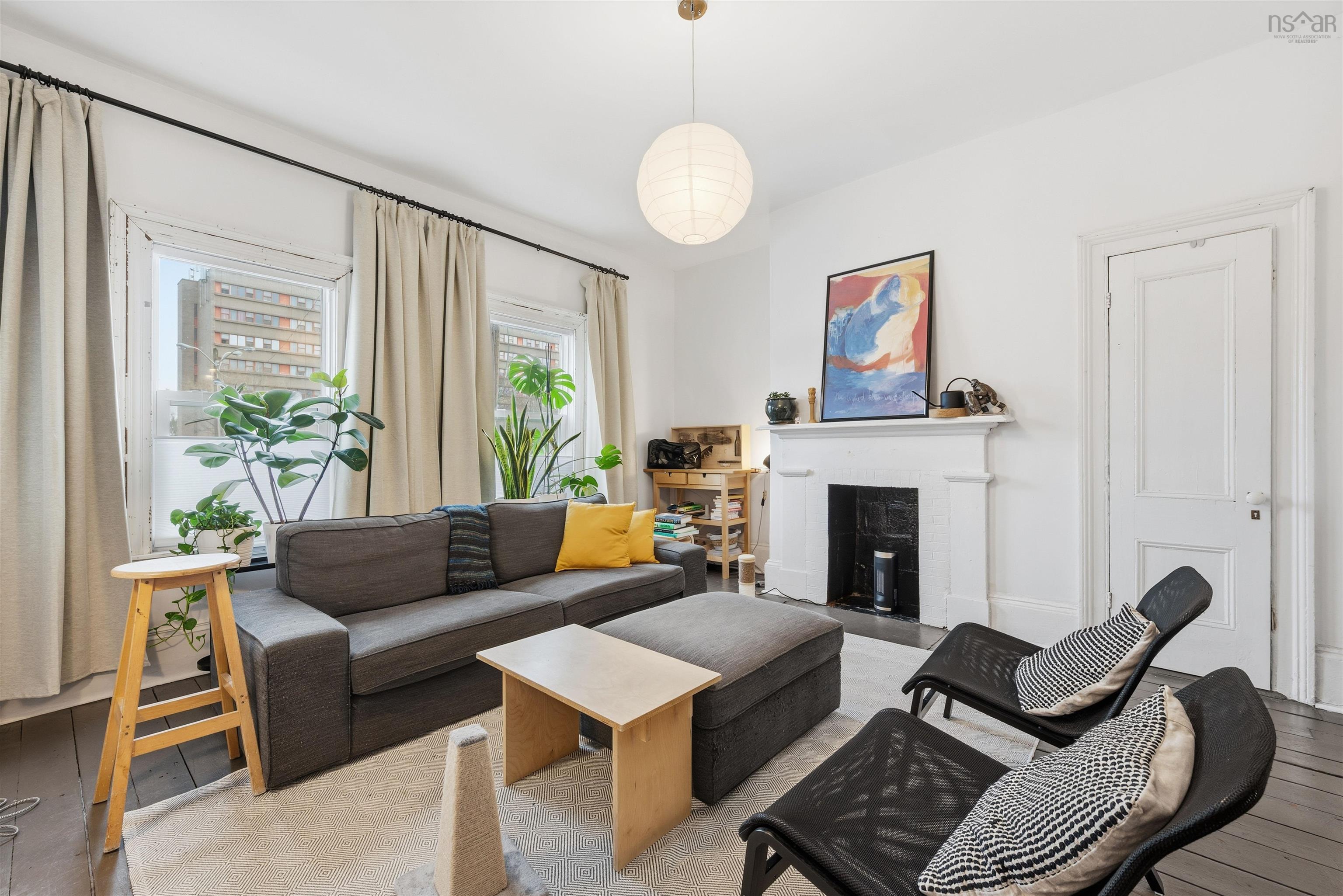 $725,000.00: 2464 Creighton Street, Halifax