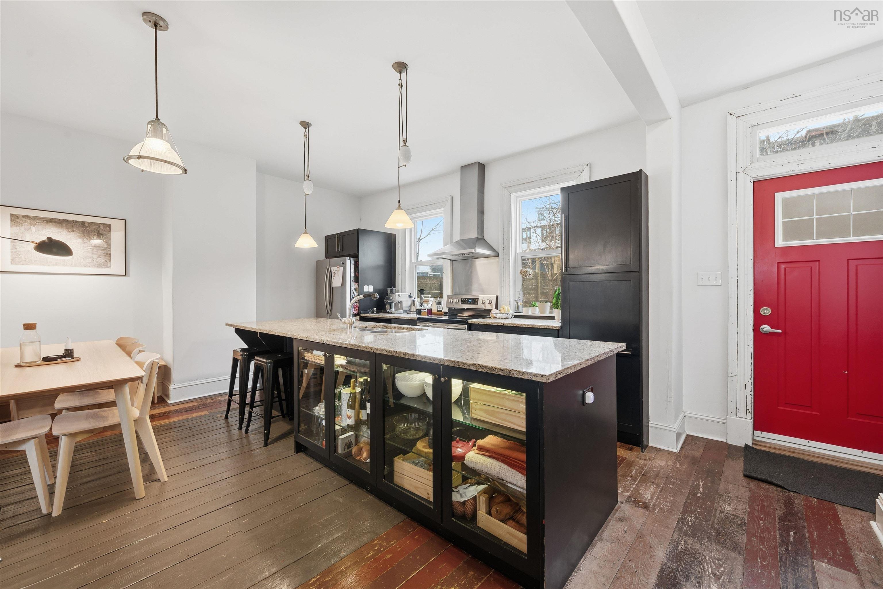 $725,000.00: 2464 Creighton Street, Halifax