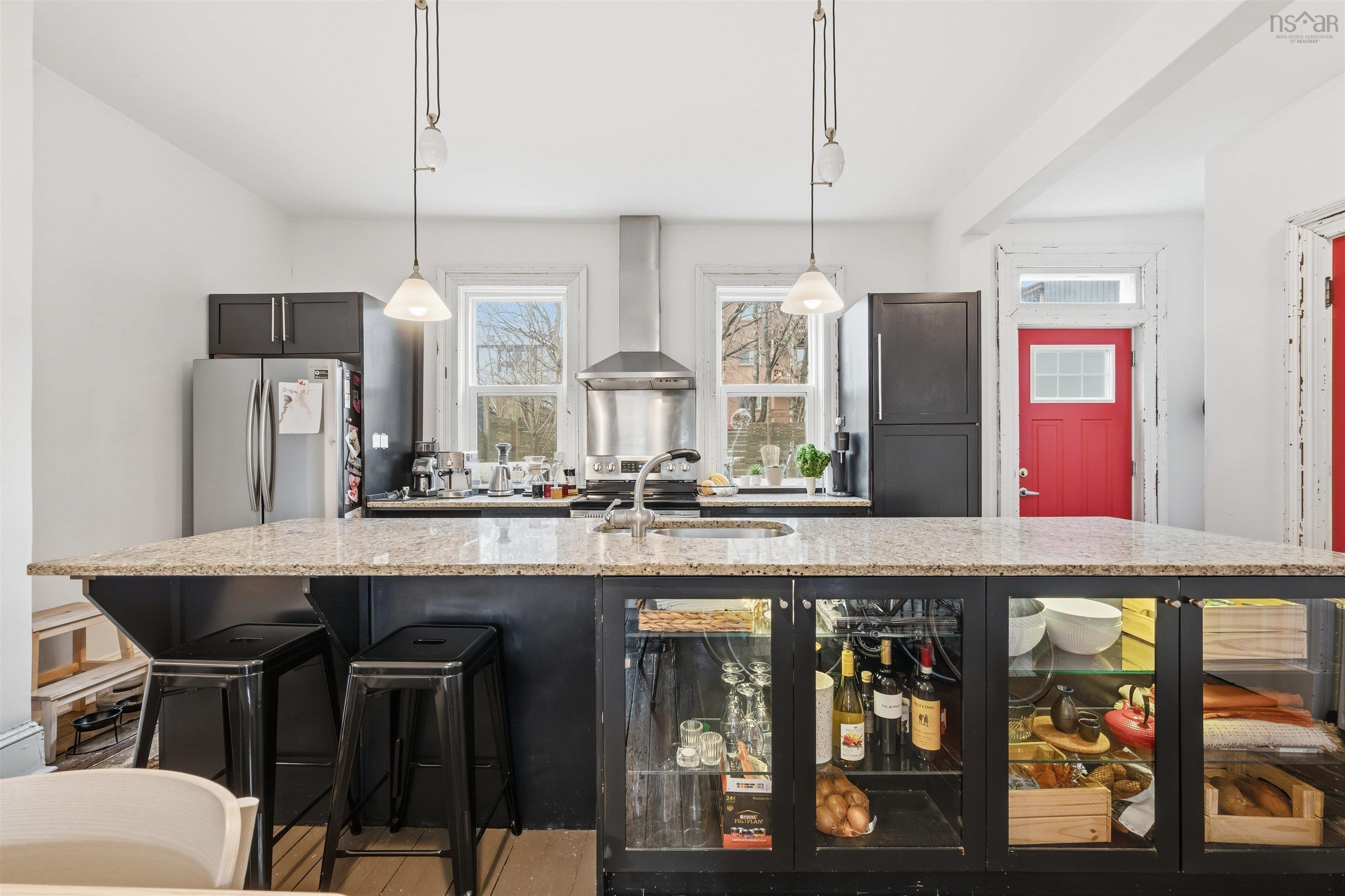 $725,000.00: 2464 Creighton Street, Halifax