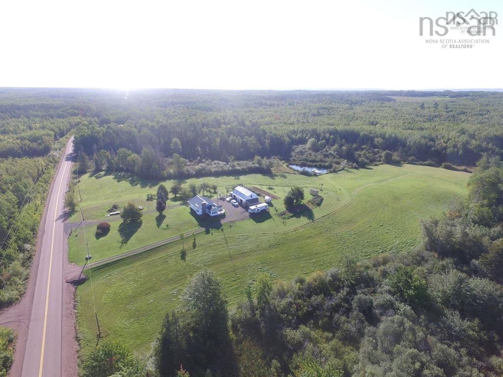$434,900.00: 1112 River John Road, Hedgeville
