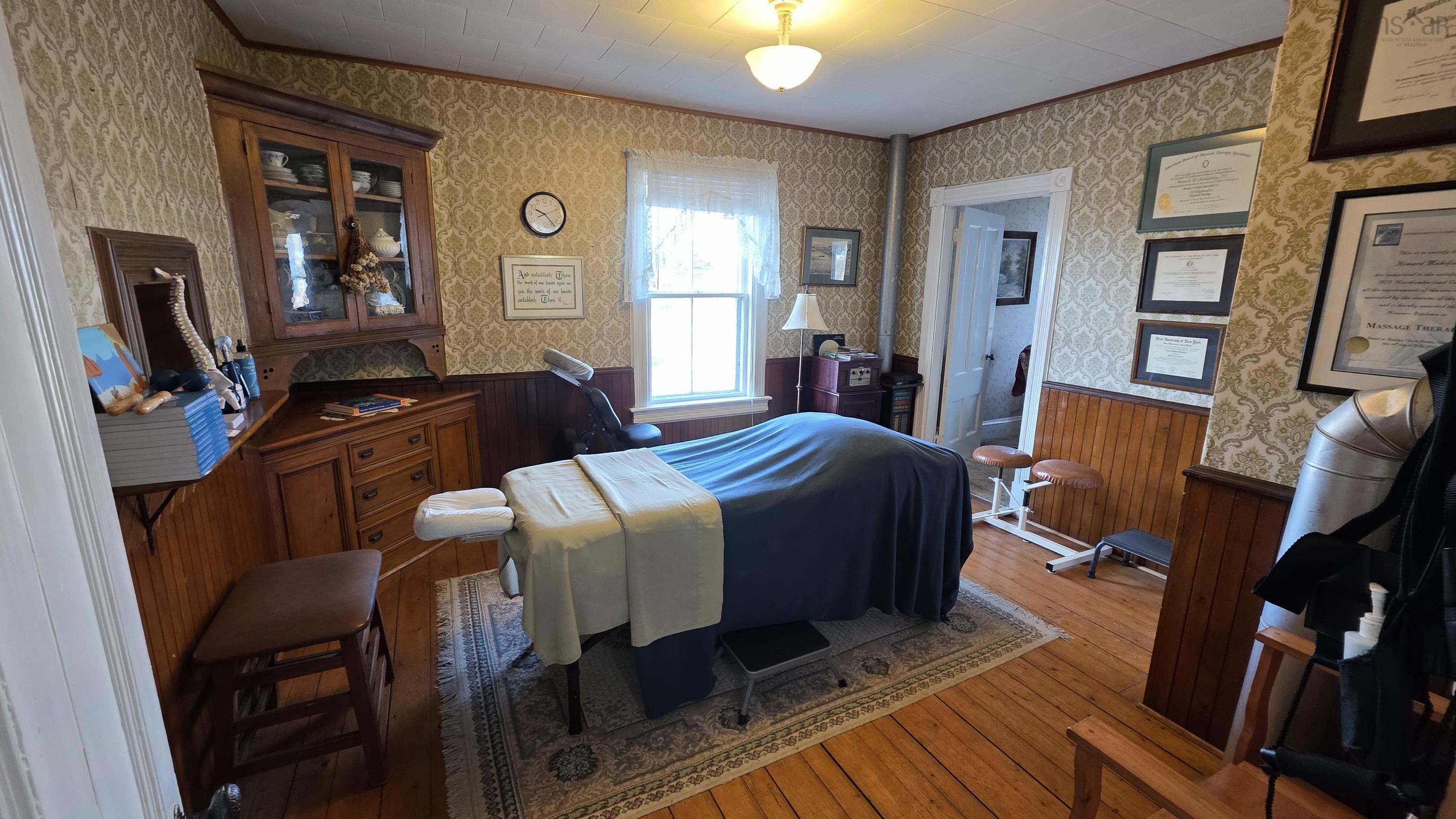 $349,000.00: 3702 209 Highway, Advocate Harbour