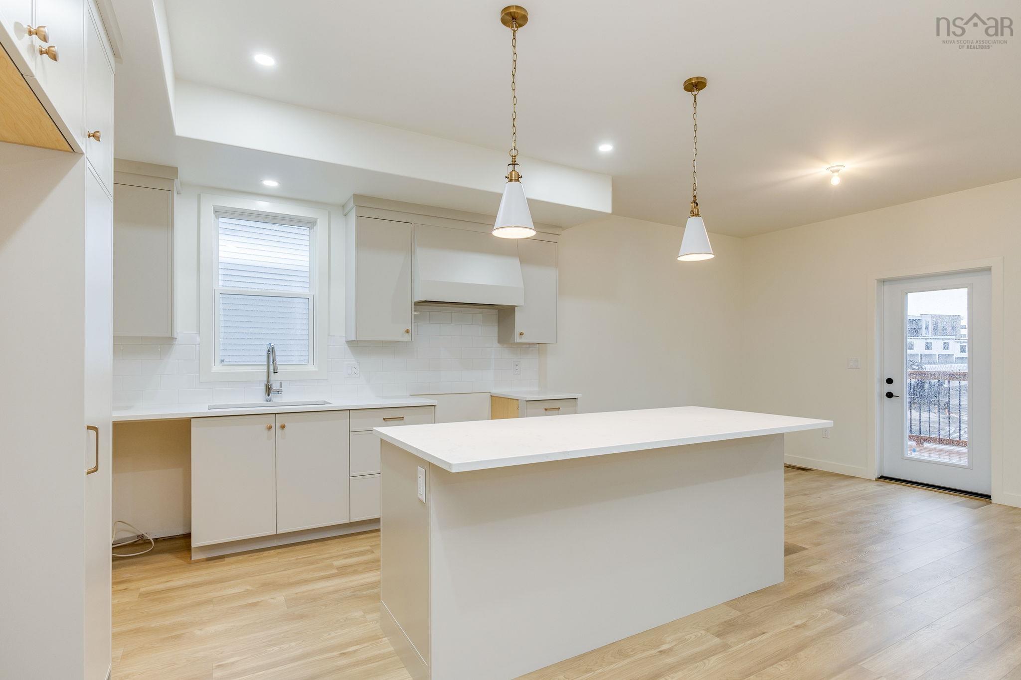 $982,500.00: GW-5 32 Gardenia Way, Dartmouth