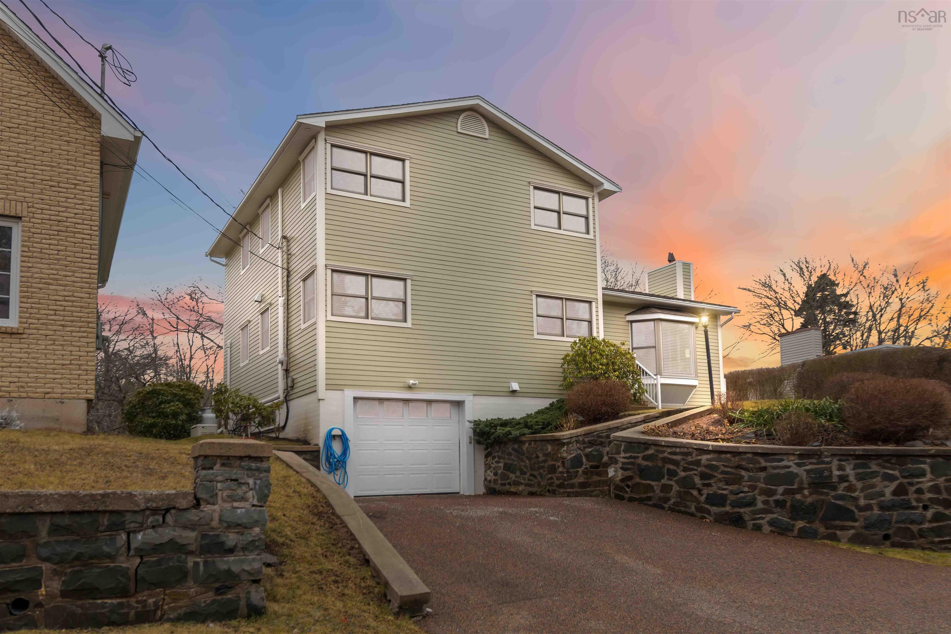 42 Lodge Drive, Halifax, NS (MLS 202600905)