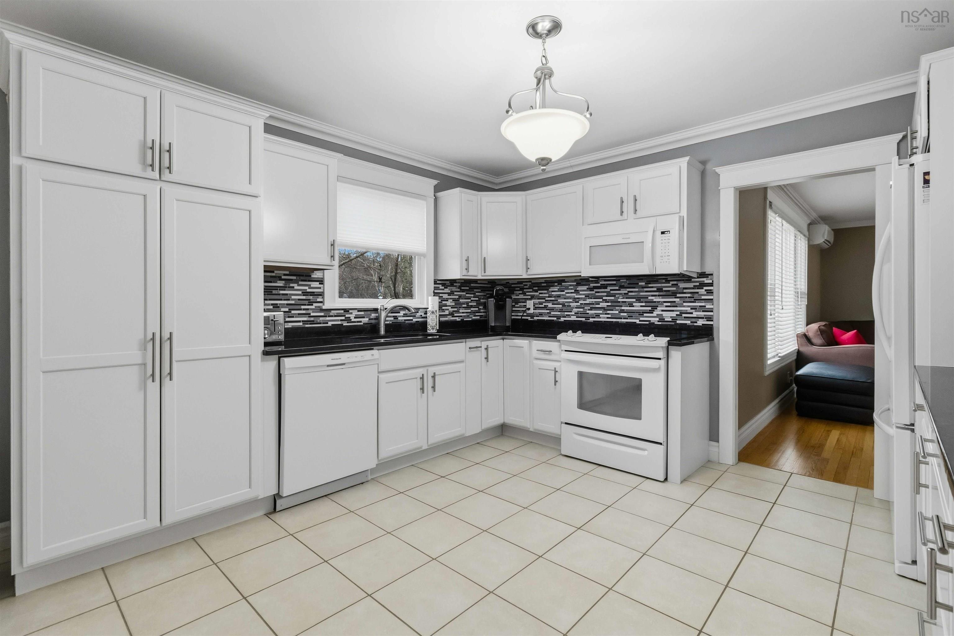 42 Lodge Drive, Halifax, NS (MLS 202600905)