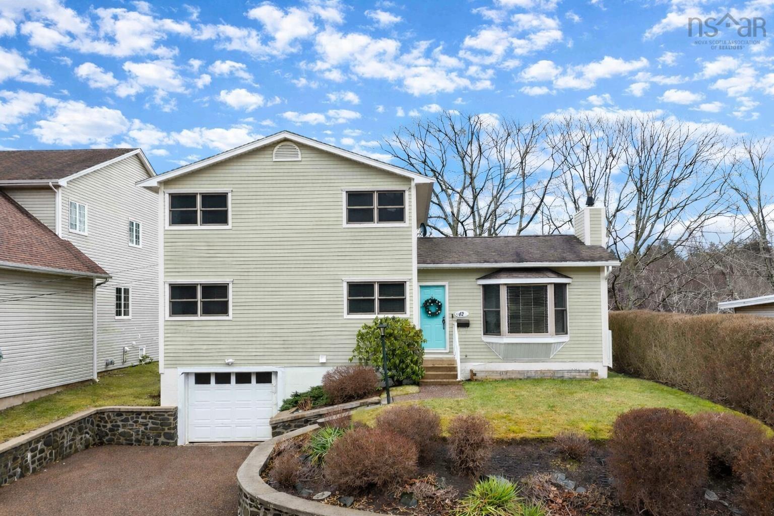 42 Lodge Drive, Halifax, NS (MLS 202600905)