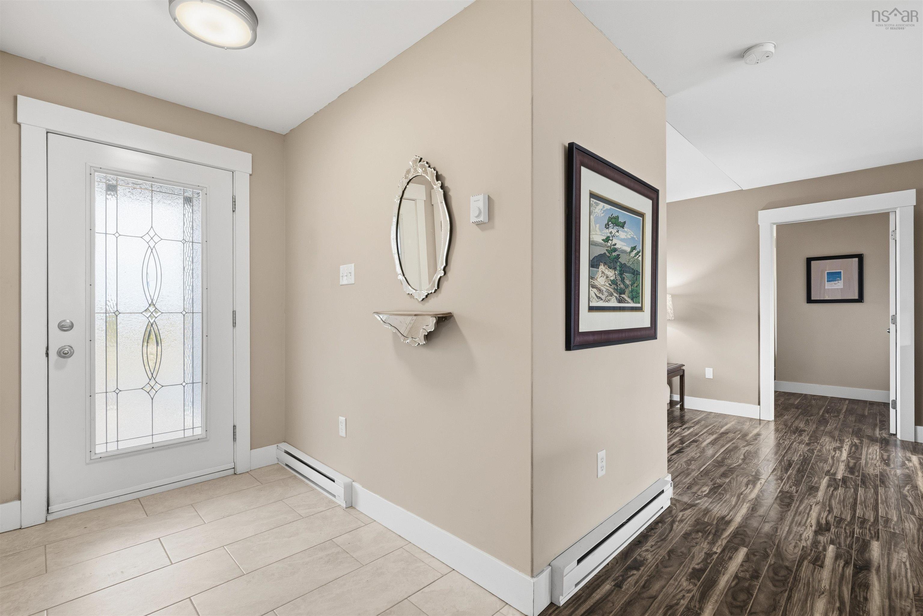 $565,000.00: 281 Heselton Drive, Ostrea Lake