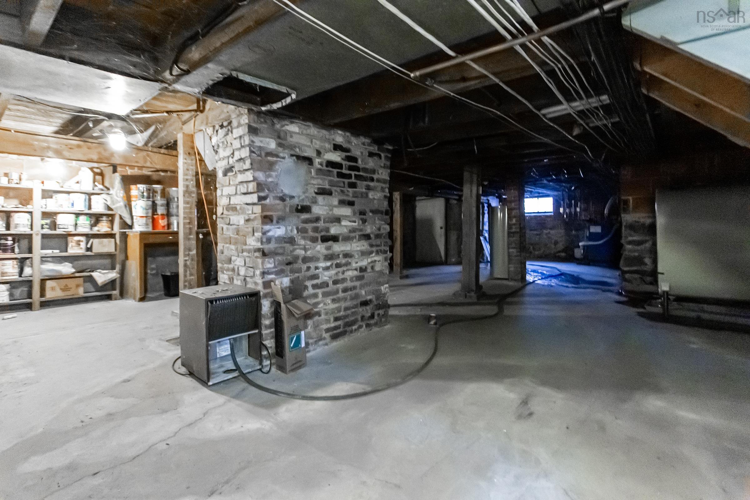 $225,000.00: 206 Main Street, Middleton