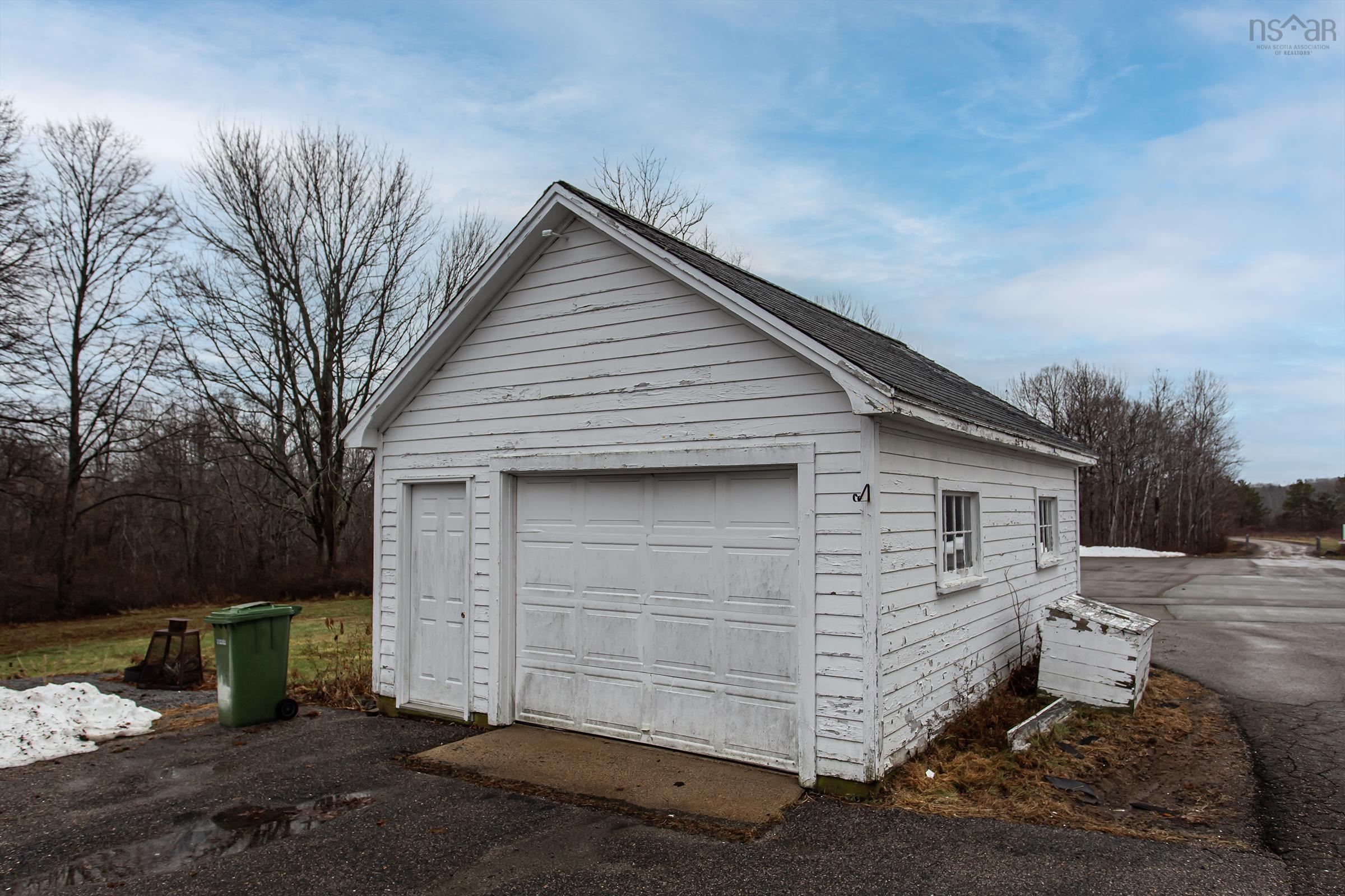 $225,000.00: 206 Main Street, Middleton