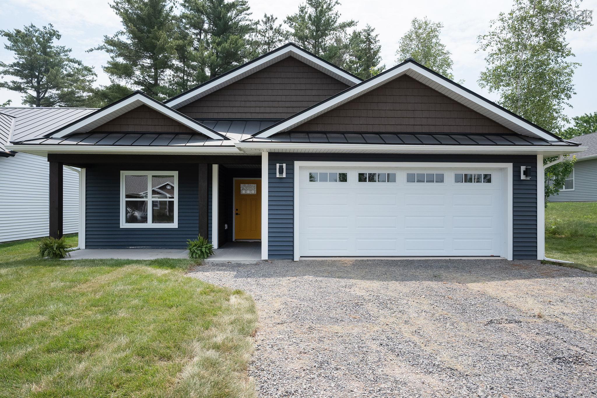10 Peterson Street, Cambridge, NS (MLS® 202600957) | Cambridge Real Estate | RE/MAX Halifax