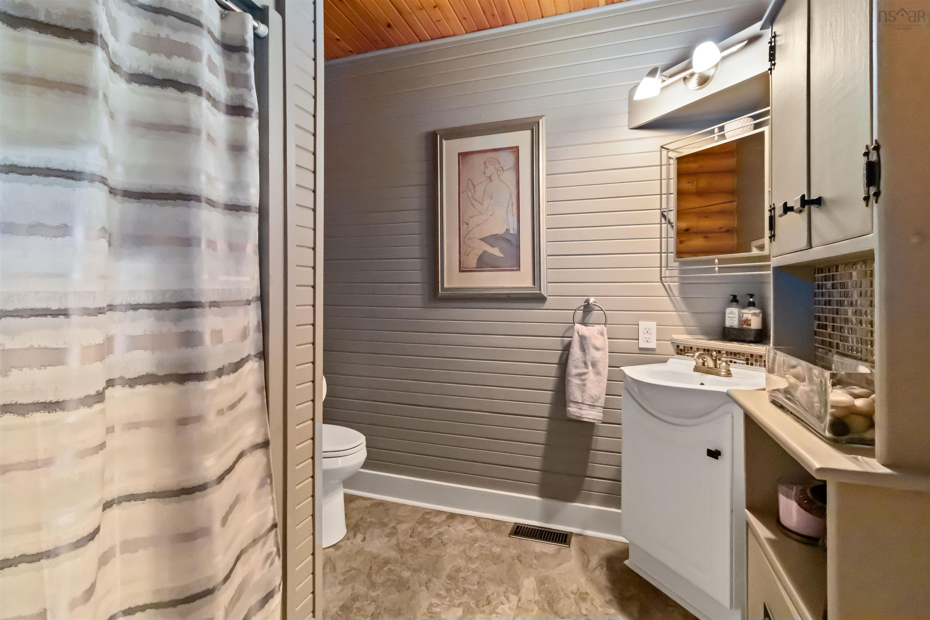 $799,900.00: 4058 Highway 325, Newcombville