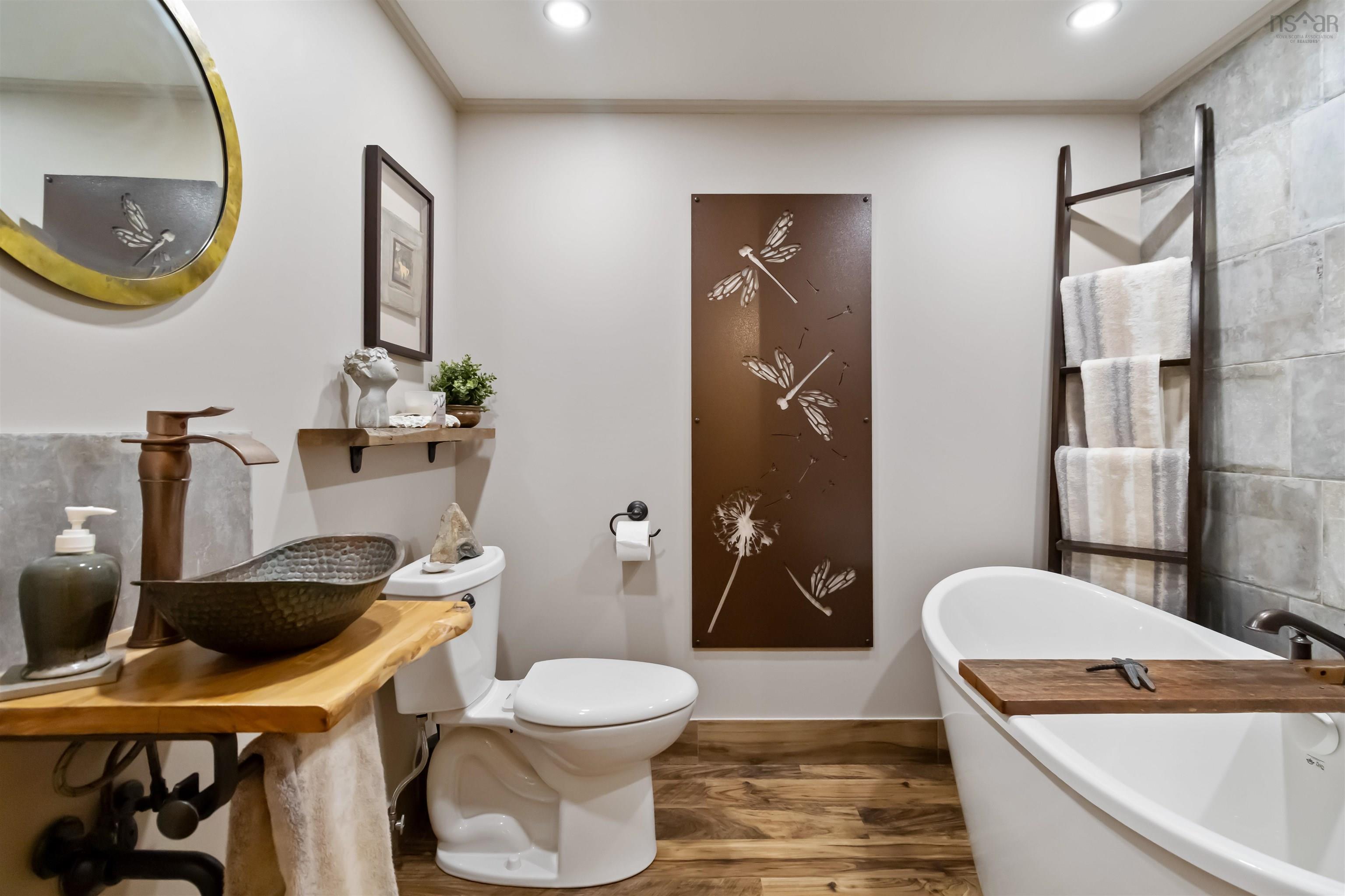 $799,900.00: 4058 Highway 325, Newcombville