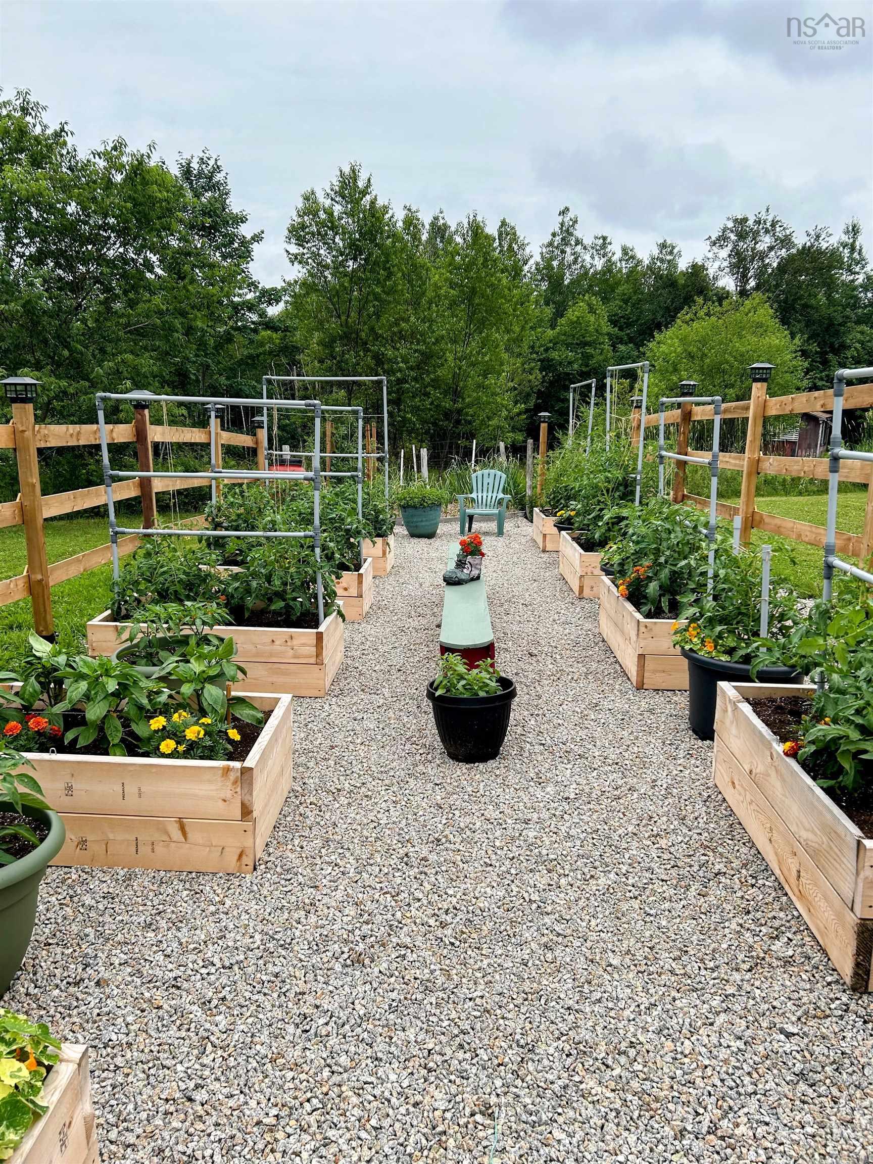 $799,900.00: 4058 Highway 325, Newcombville