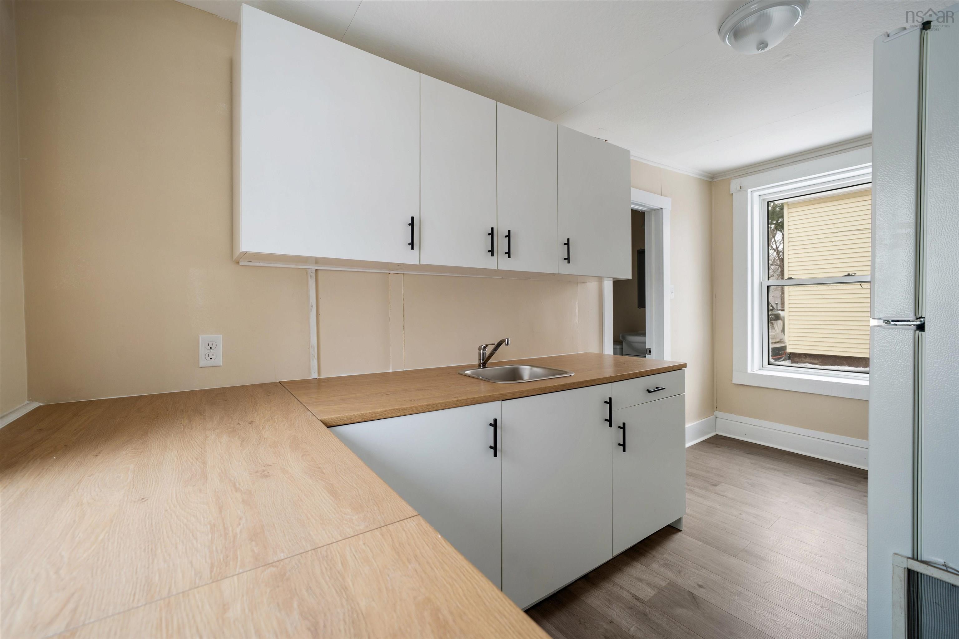 $339,000.00: 34 A & B St Mary