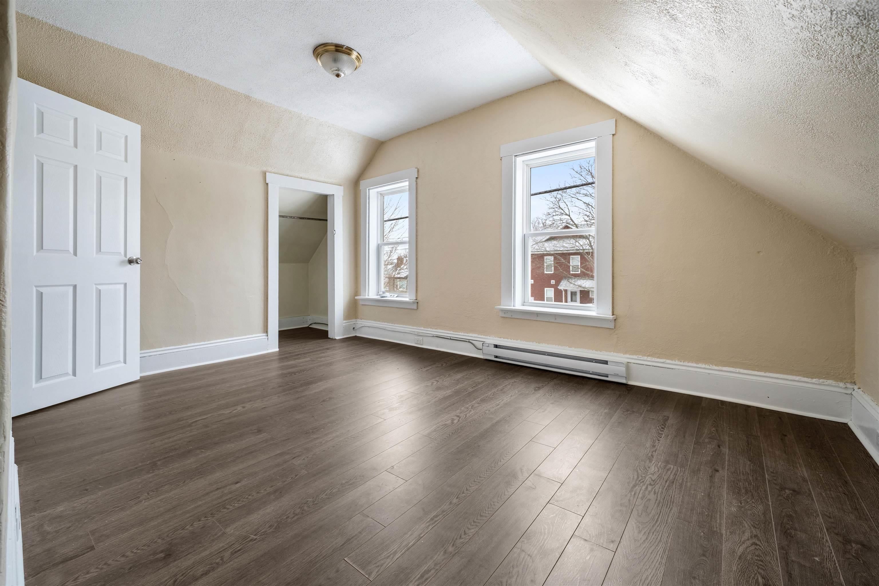 $339,000.00: 34 A & B St Mary