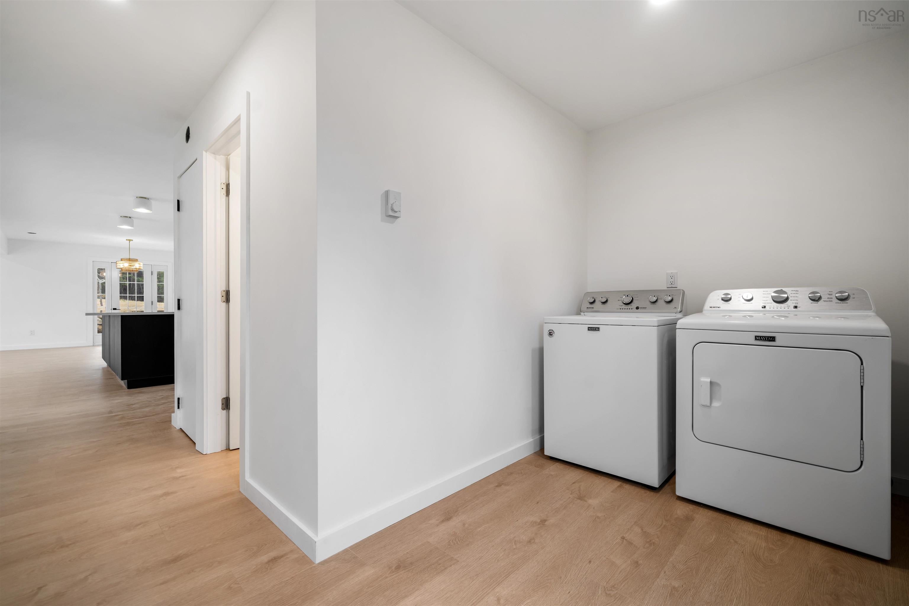 $559,900.00: 120 Old Road Hill, Sherbrooke