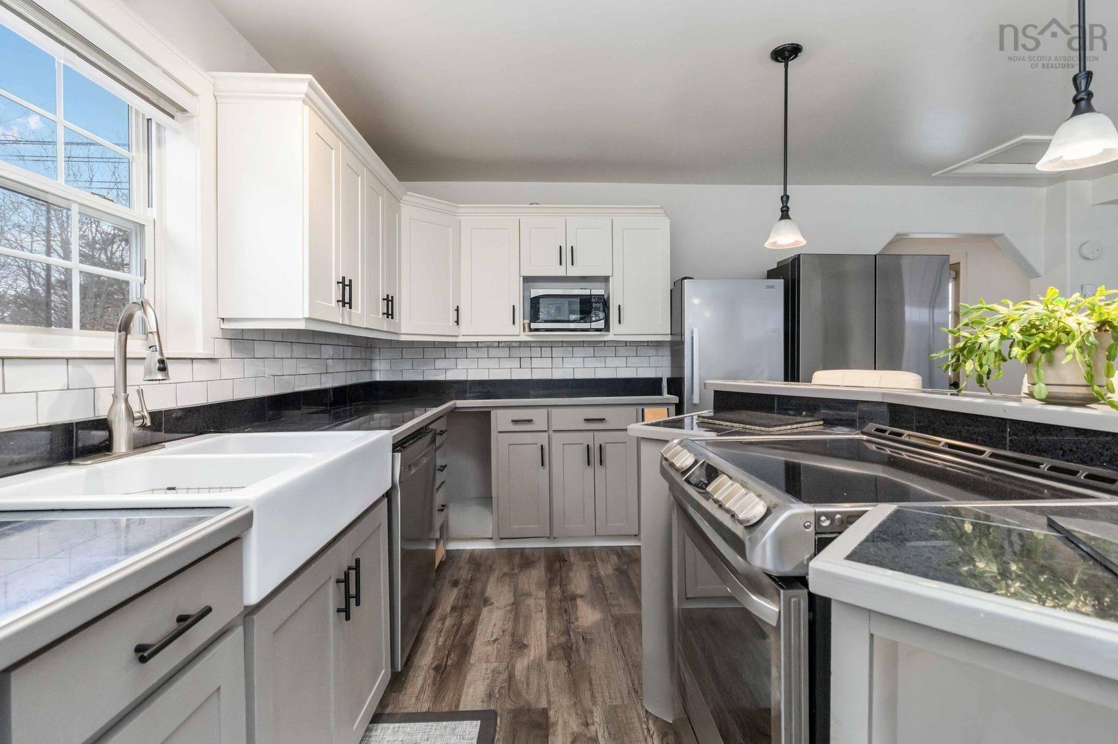 $344,900.00: 3019 Highway 325 Wileville South Shore NS Highway, Wileville