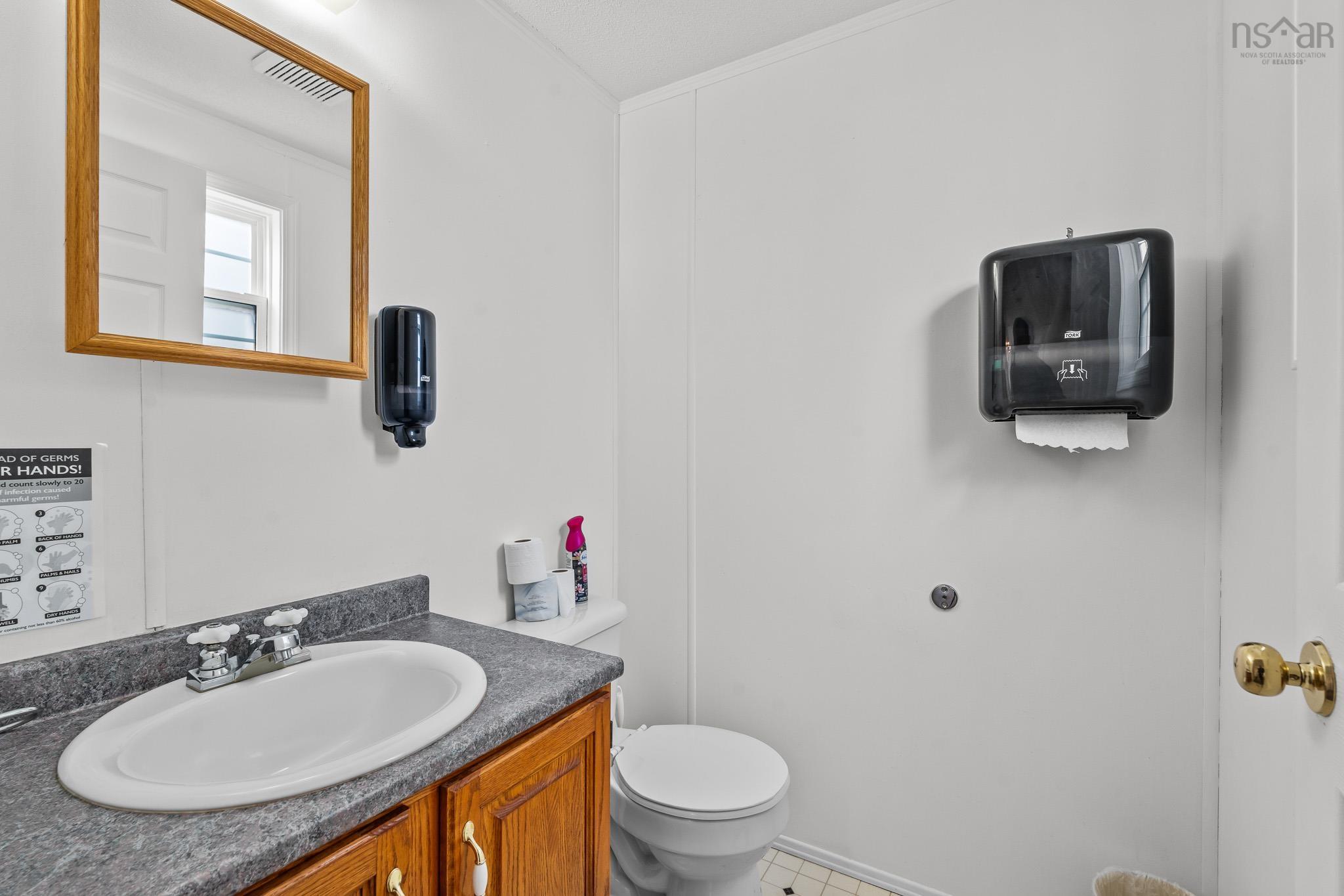 $874,000.00: 8979 Highway 201, Nictaux