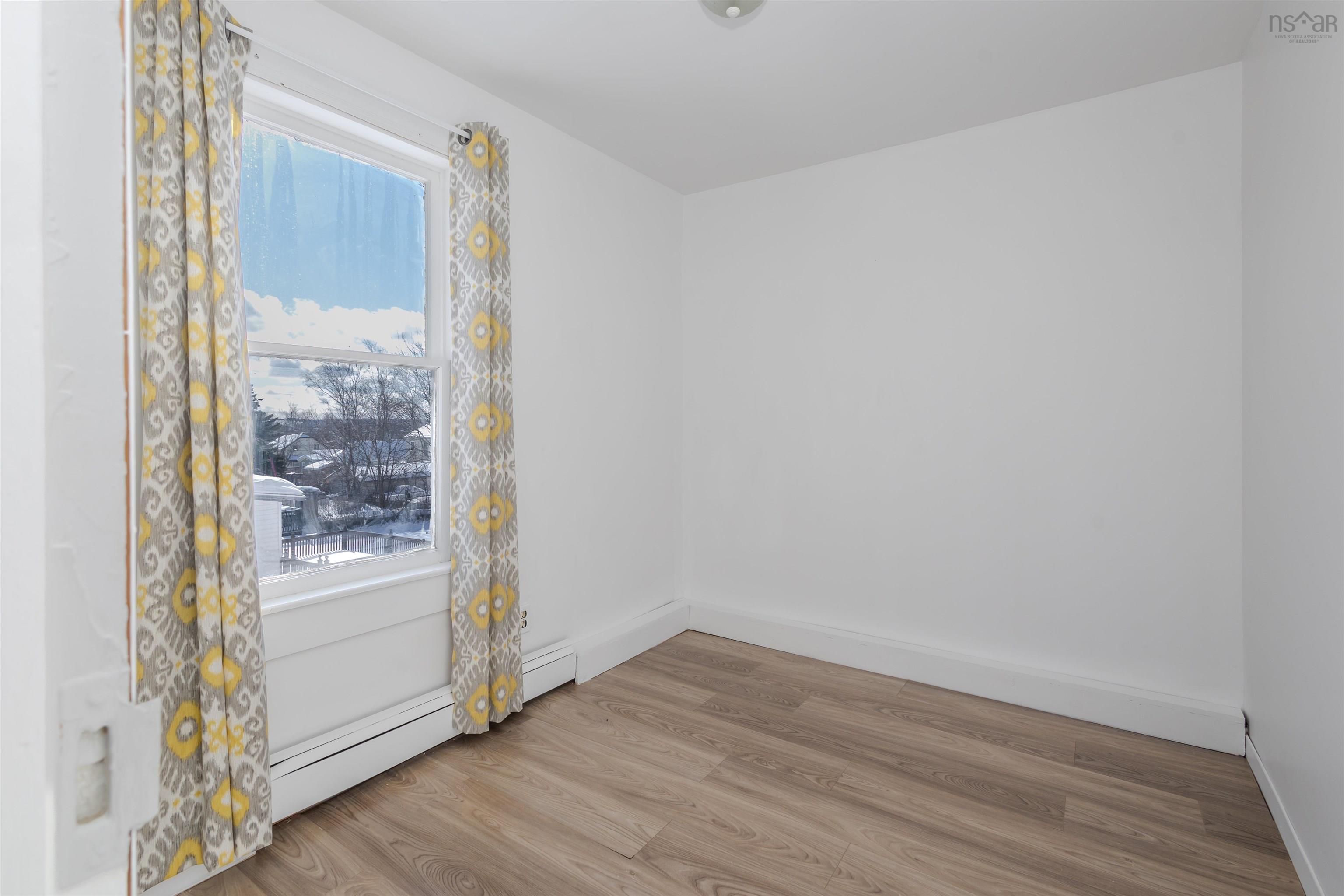 $220,000.00: 192-194 Gatacre Street, Sydney