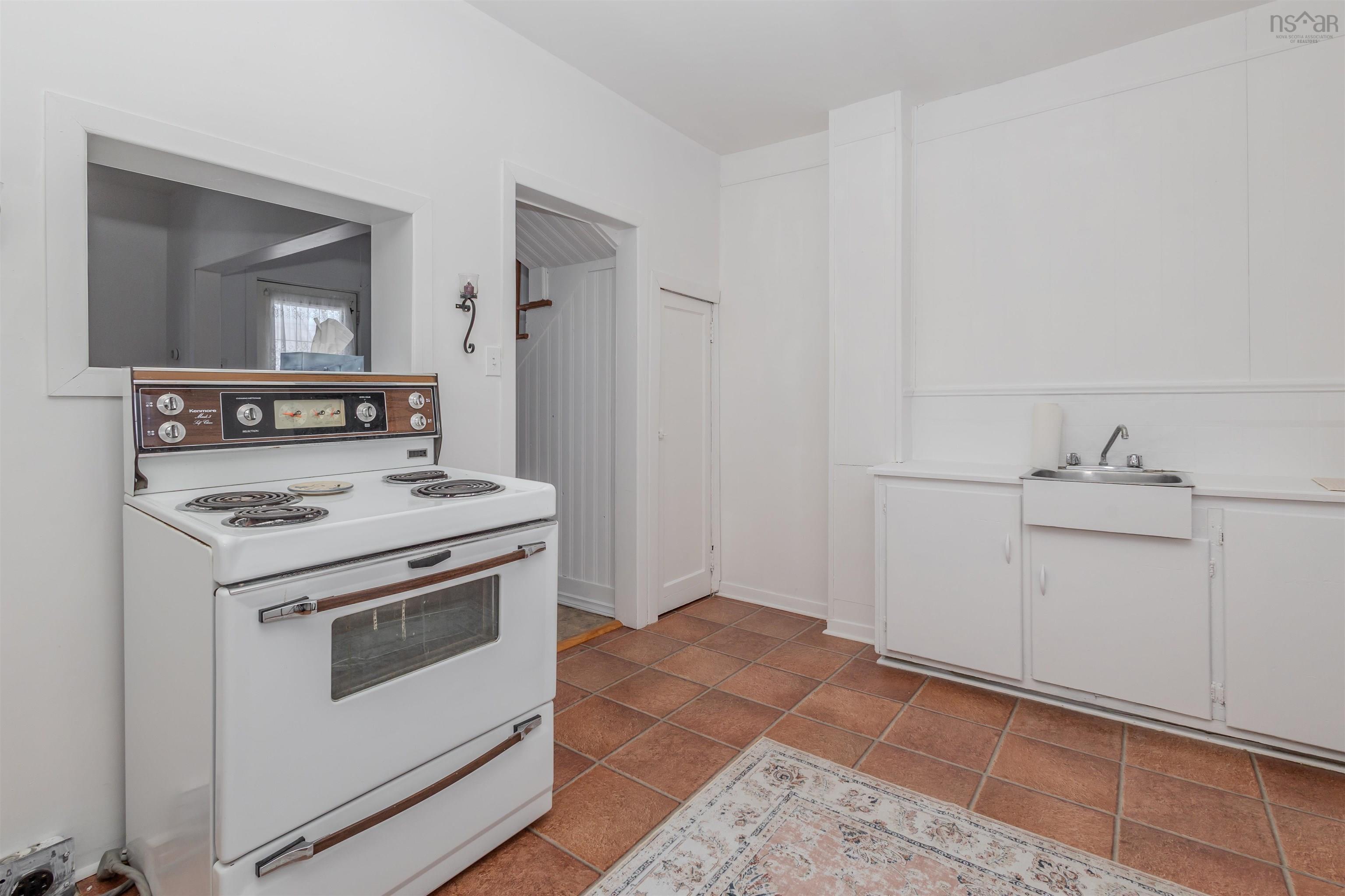 $220,000.00: 192-194 Gatacre Street, Sydney