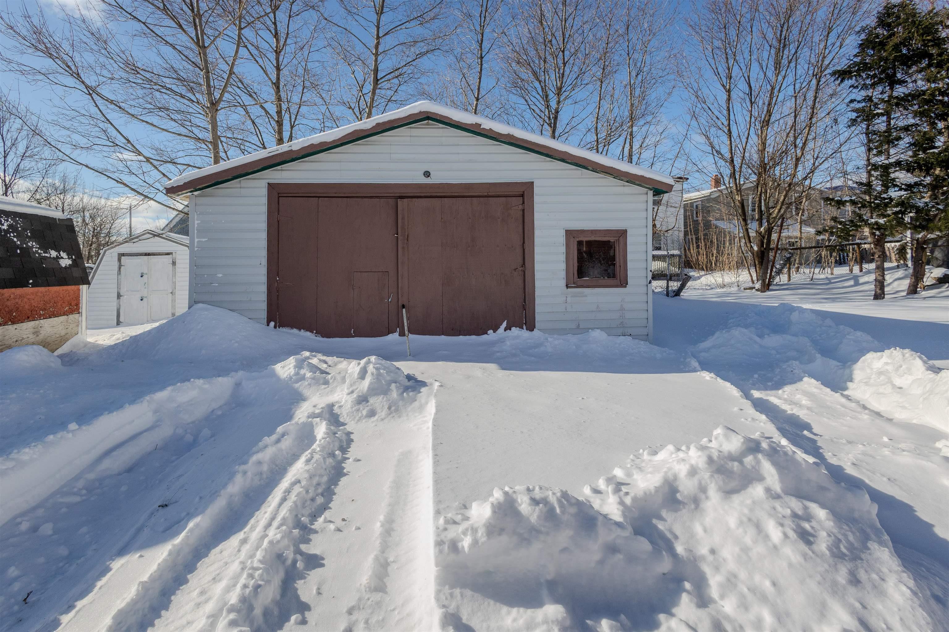 $220,000.00: 192-194 Gatacre Street, Sydney