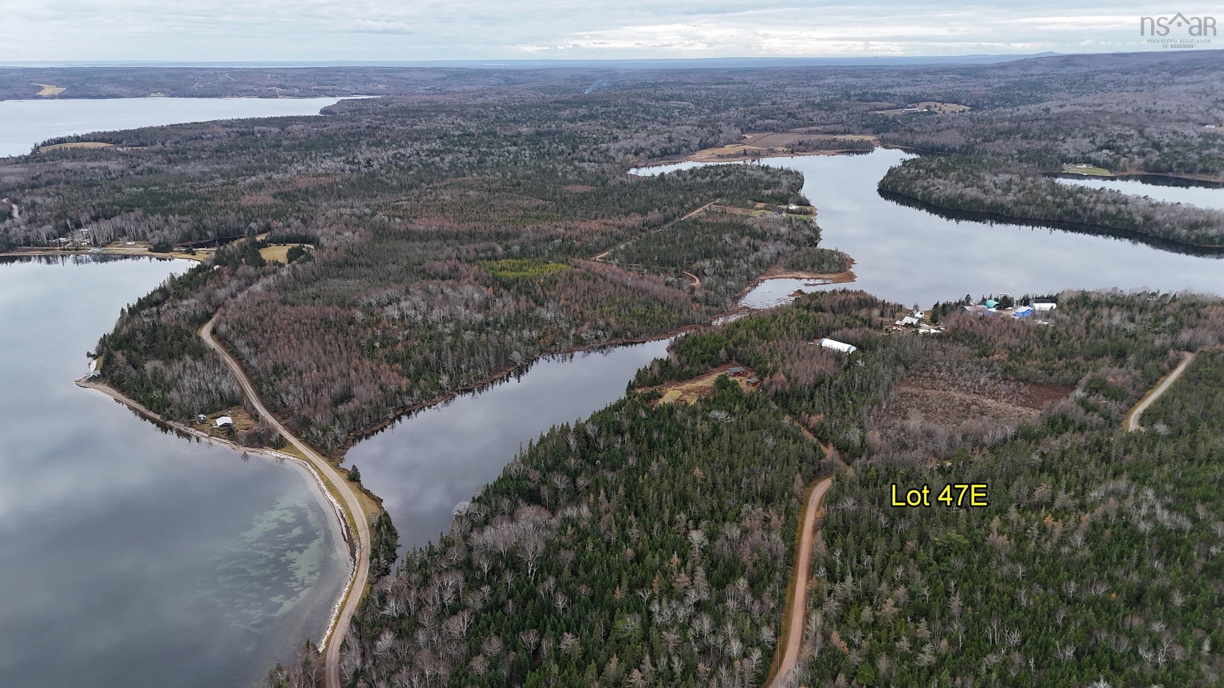 $30,000.00: Lot 47E Widow Point Loop, West Bay Marshes