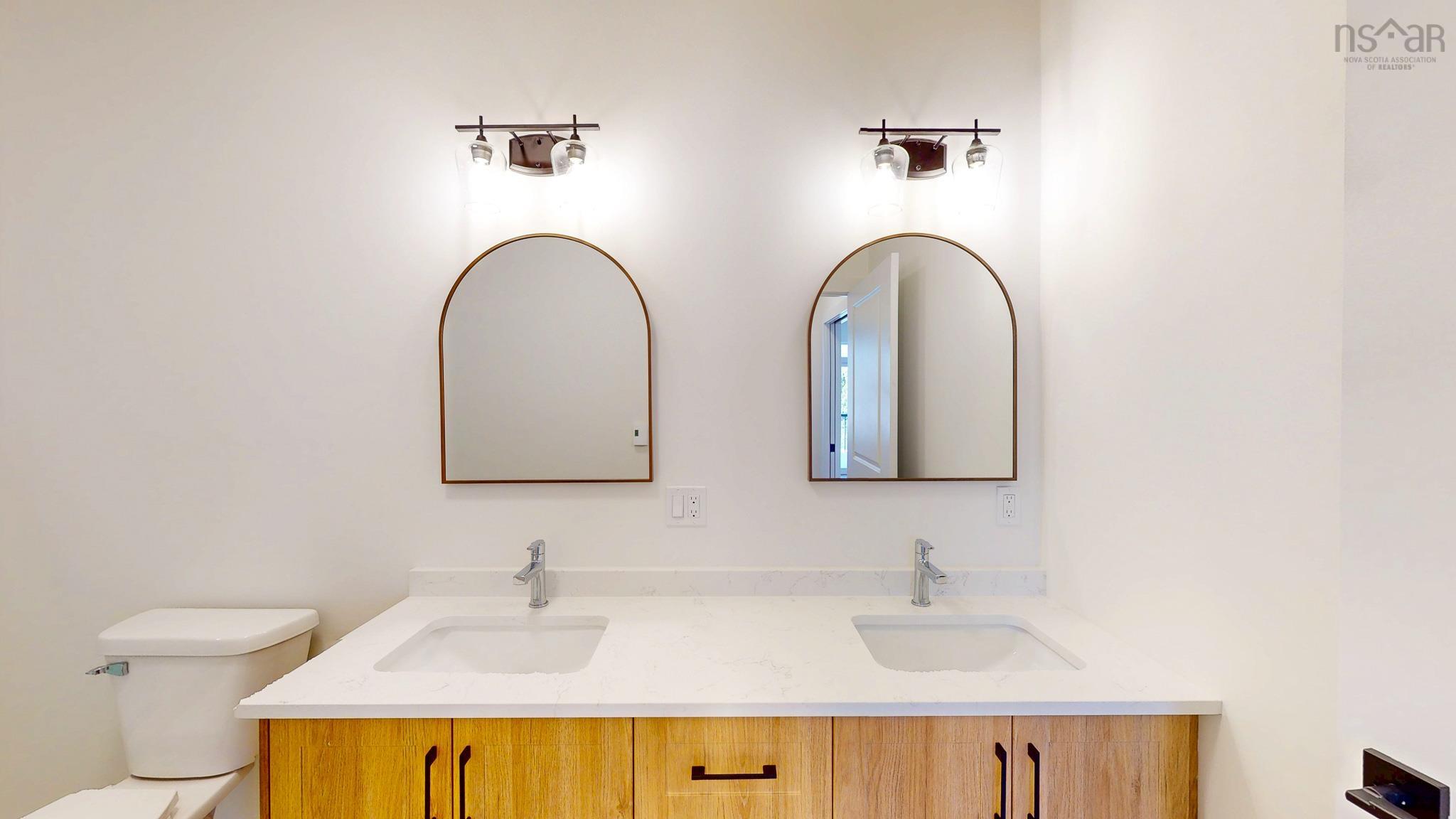 $729,500.00: 18 Whidden Avenue, Wolfville