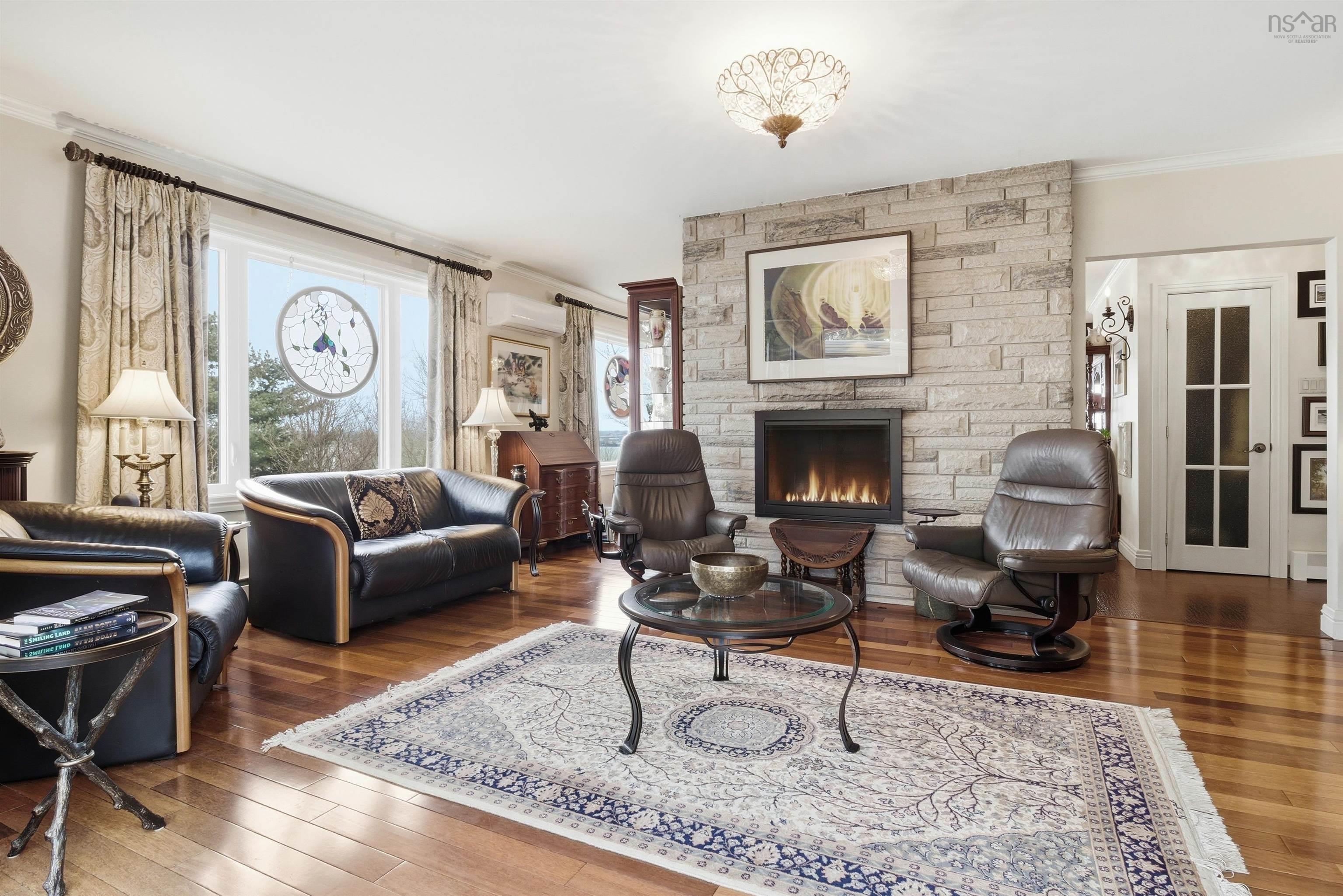 $859,900.00: 12 Canary Crescent, Halifax