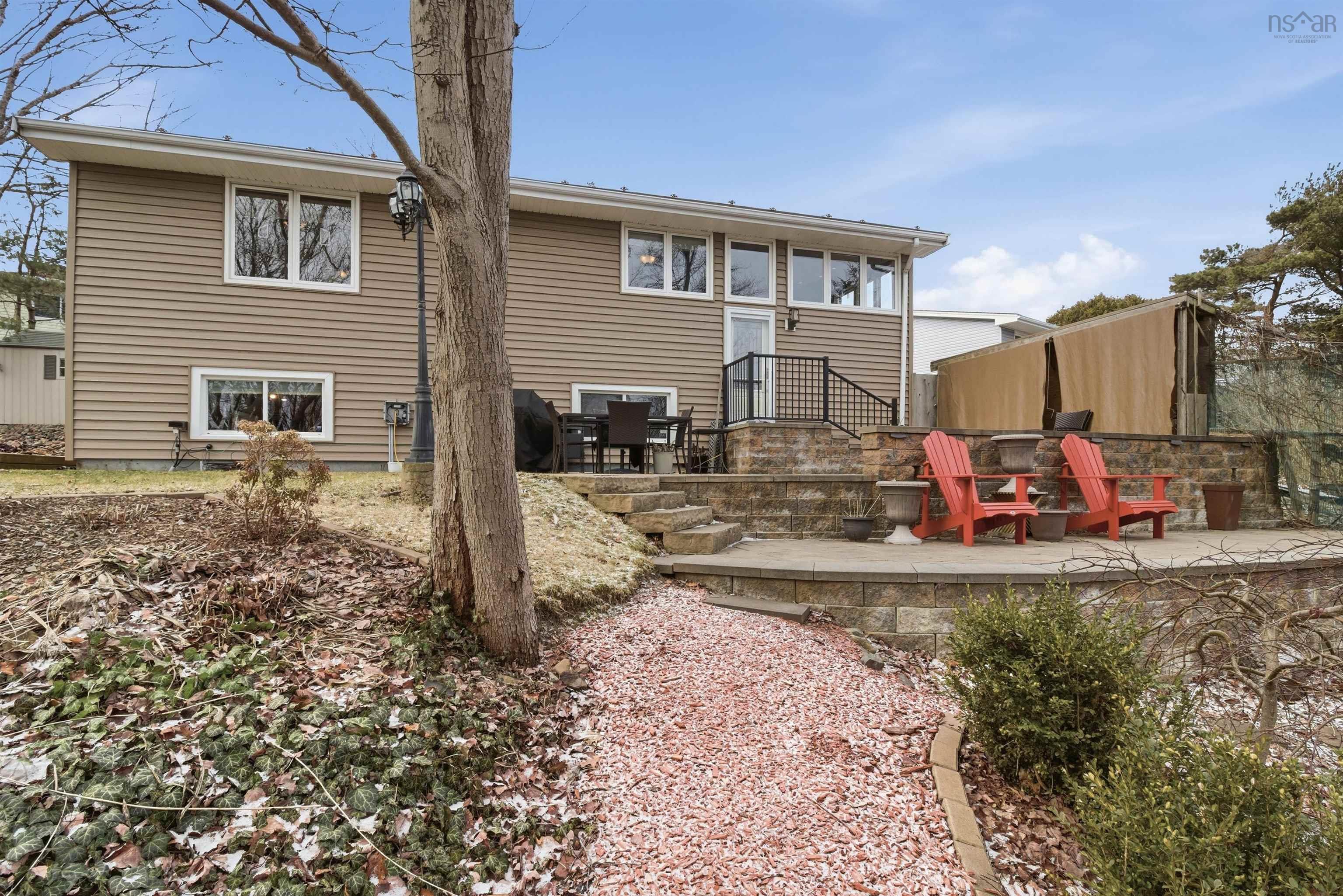 $859,900.00: 12 Canary Crescent, Halifax