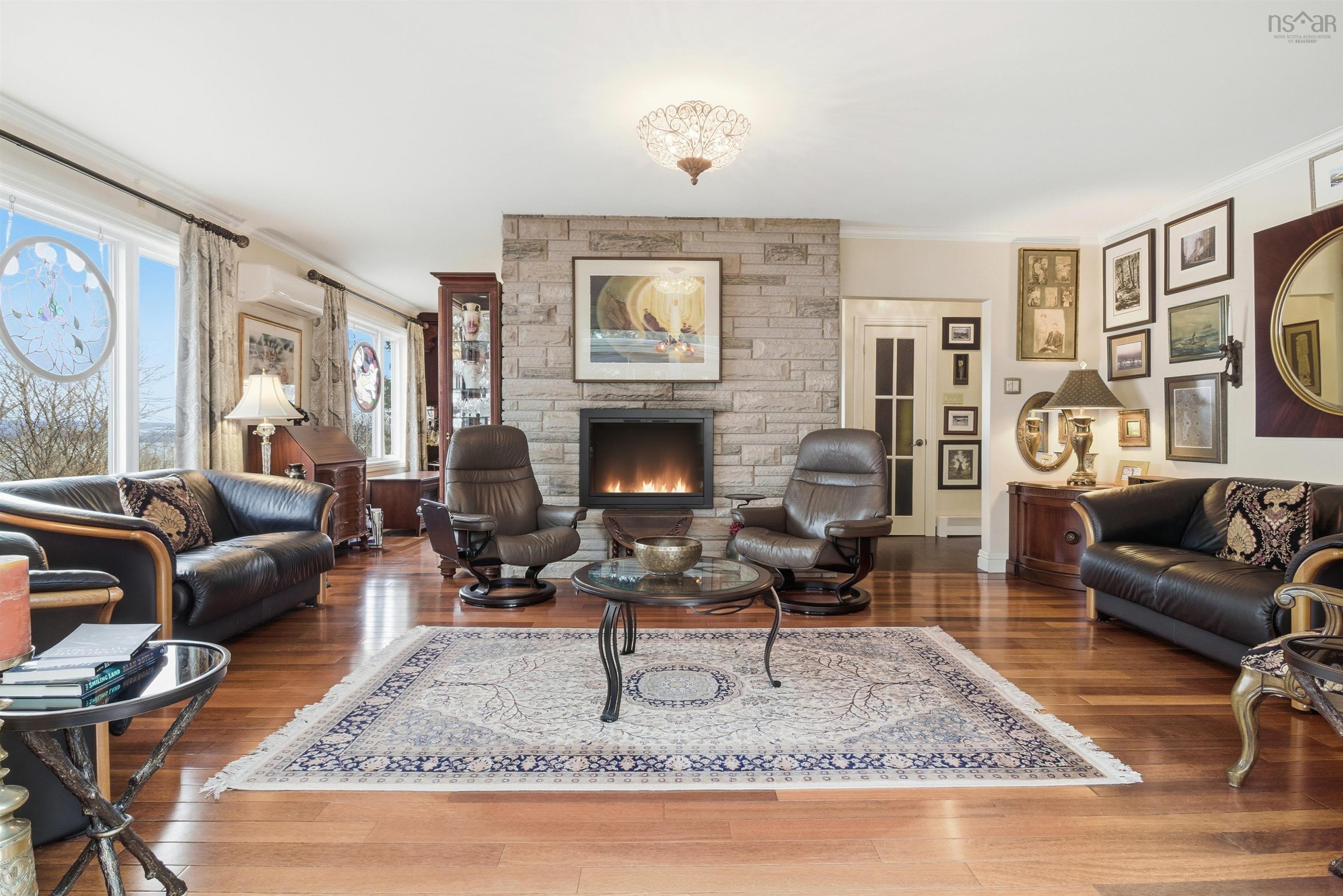 $859,900.00: 12 Canary Crescent, Halifax