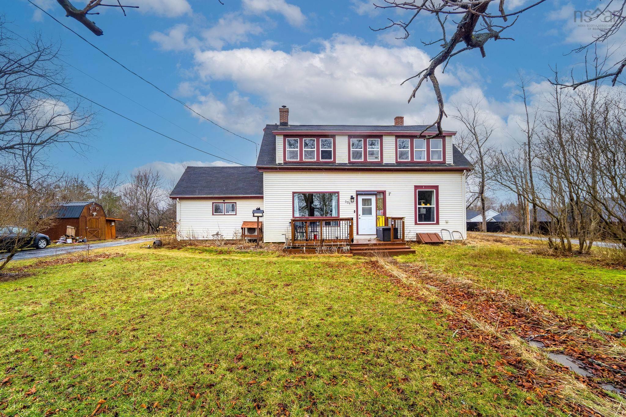 $399,000.00: 301 Town Road, Falmouth