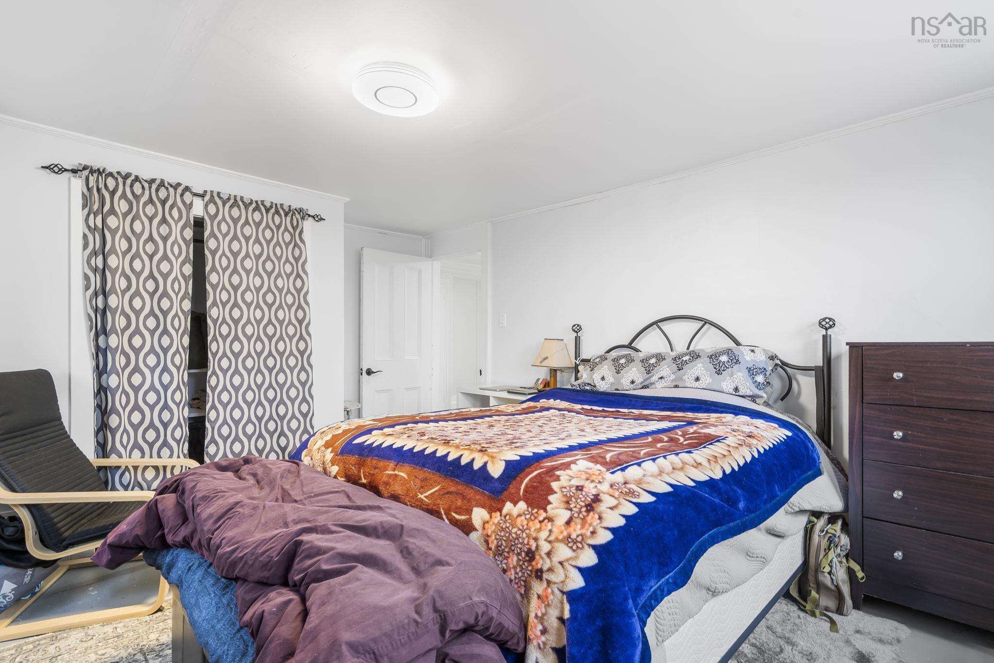 $399,000.00: 301 Town Road, Falmouth