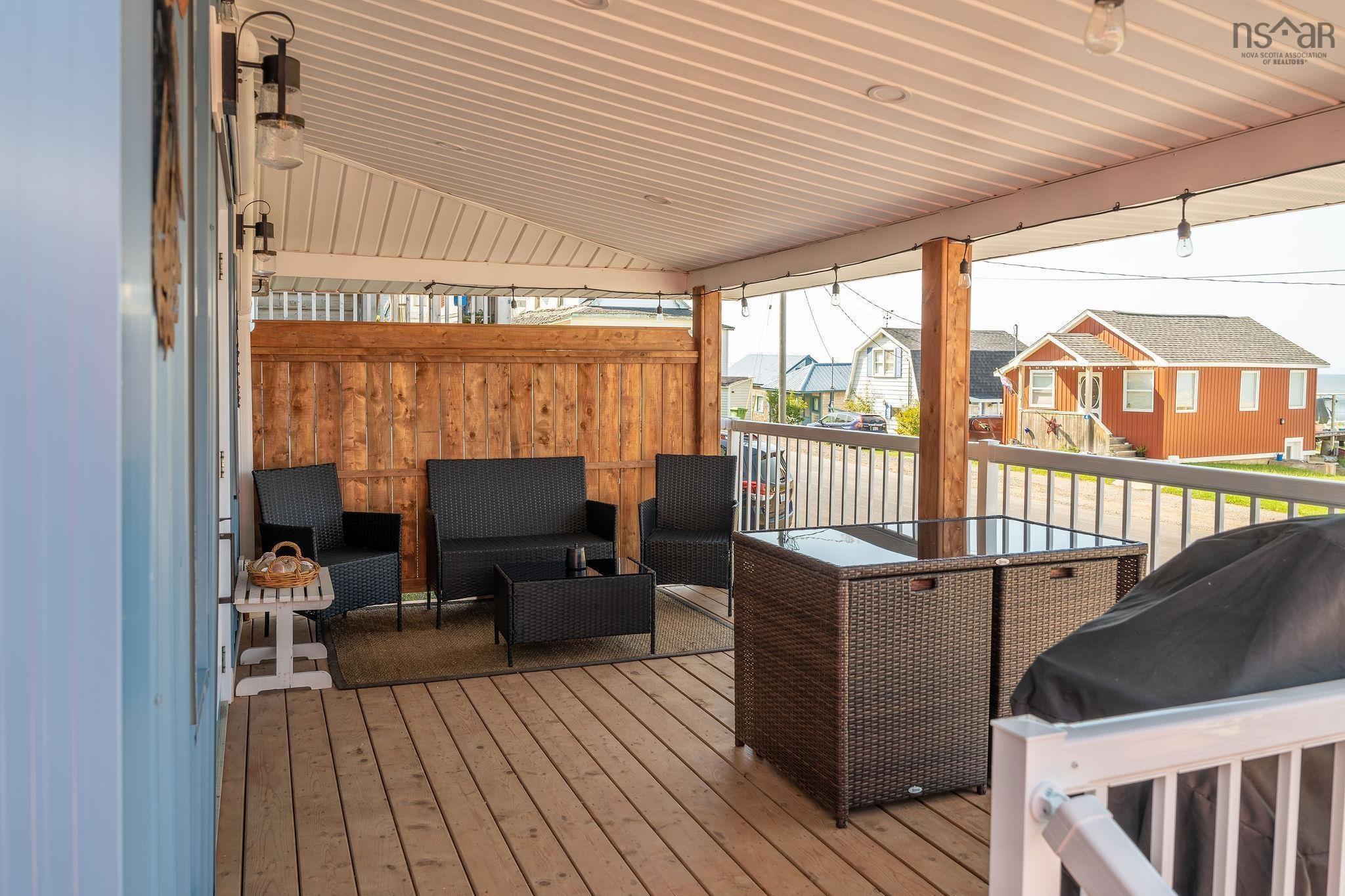 $485,000.00: A&B 3278 & 3280 Long Point Road, Harbourville