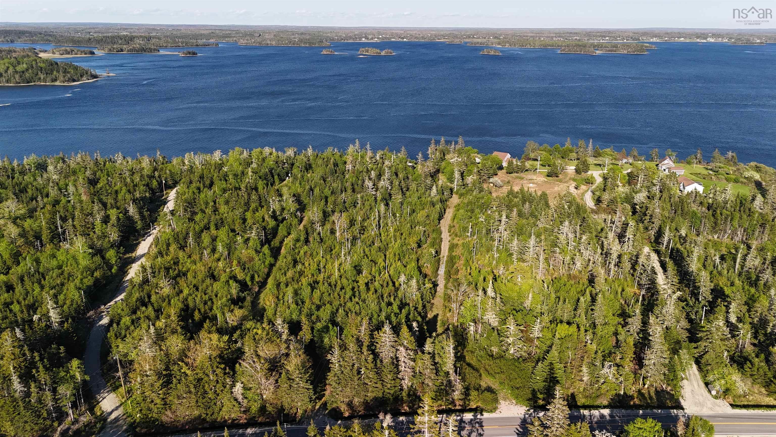 $180,000.00: Lot (PID 90037540) Highway 308, Morris Island