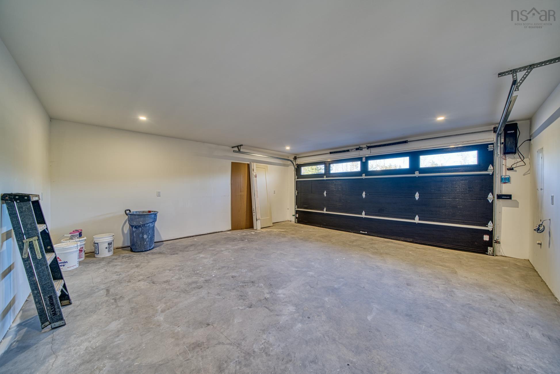 $689,000.00: 17 Soleil Crescent, Conquerall Mills